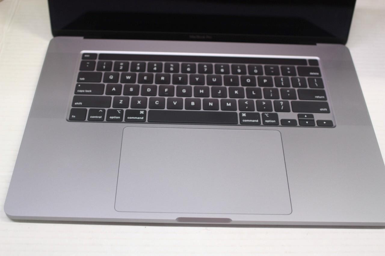 2019 Apple A2141 MacBook Pro 16″ Space Gray As Is For Parts