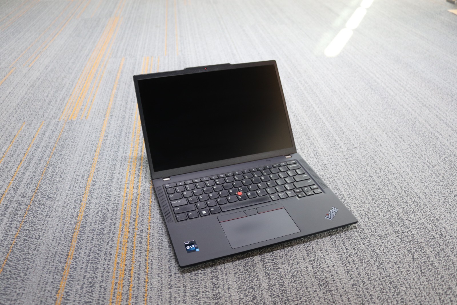 Lenovo ThinkPad X13 Gen4 13.3″ WUXGA Touch, i7 1355U, 16GBDDR5, 512GB SSD Laptop