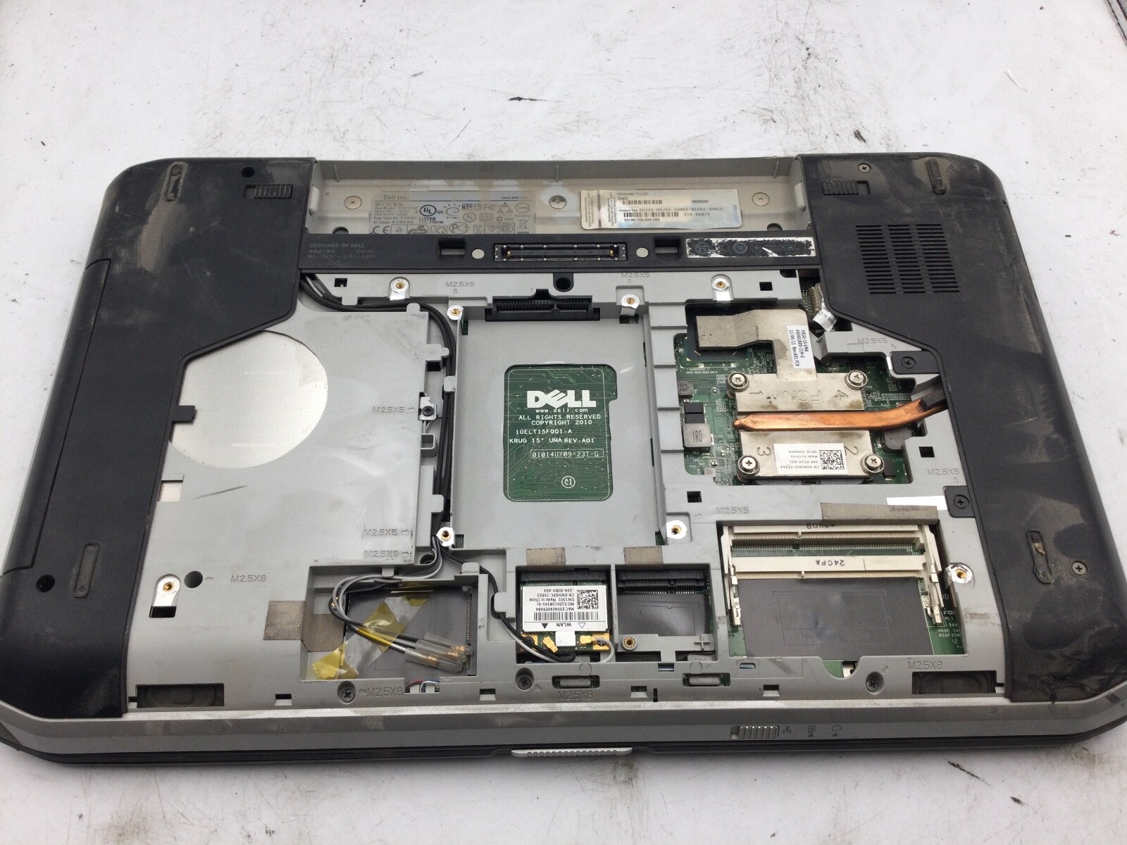 DELL LATITUDE E5520 – BOOTS TO BIOS – INTEL I5 2540 – NO RAM – 15″ – READ – BB!