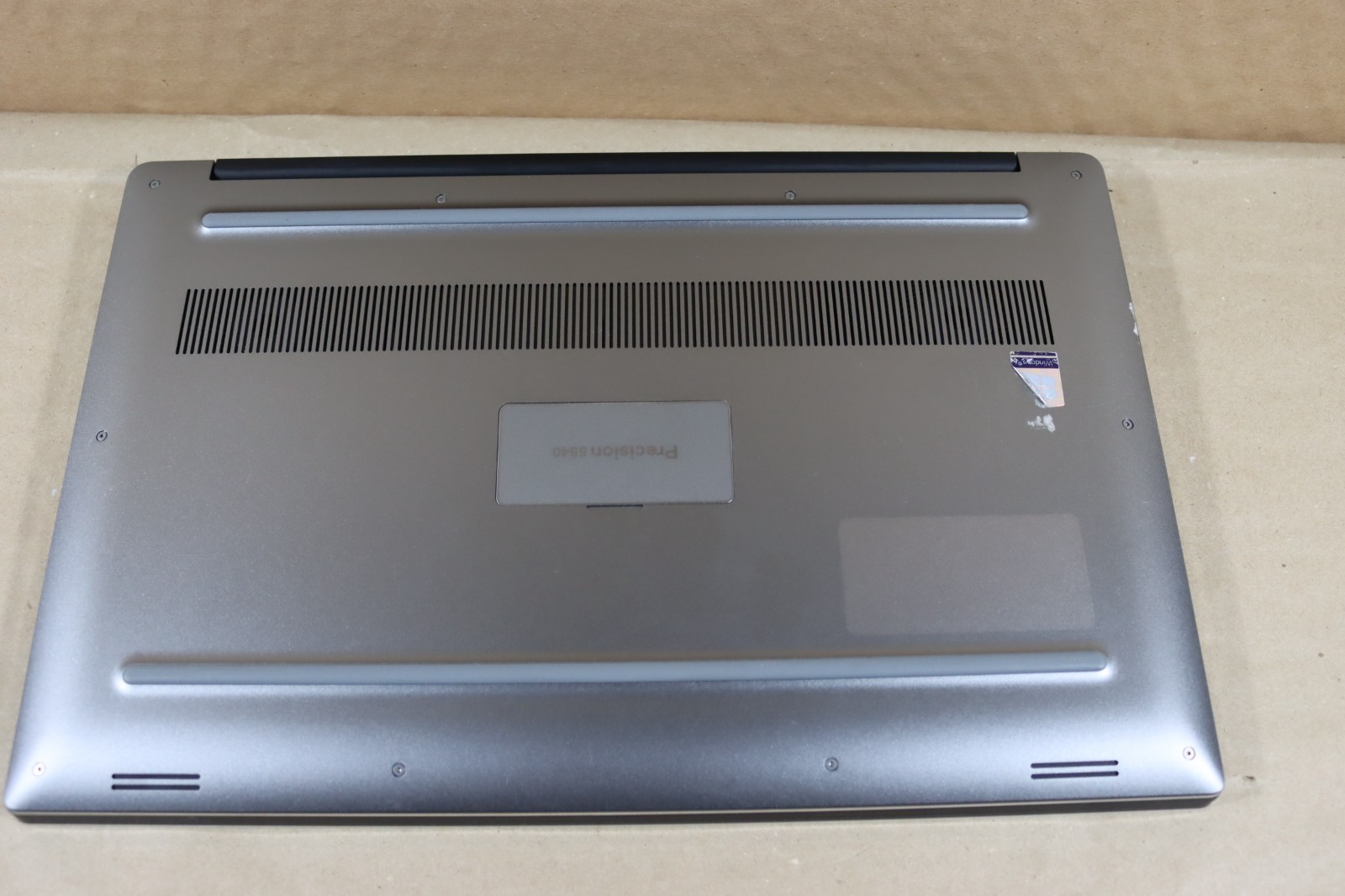 Dell Precision 5540 i7-9850H 512GB SSD 16GB RAM Nvidia Quadro T1000