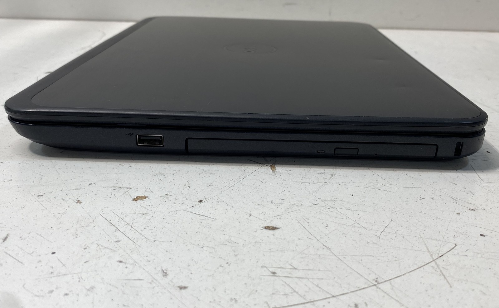 Dell Latitude 3540 Laptop 15.6″ Intel Core i3 Black No Storage