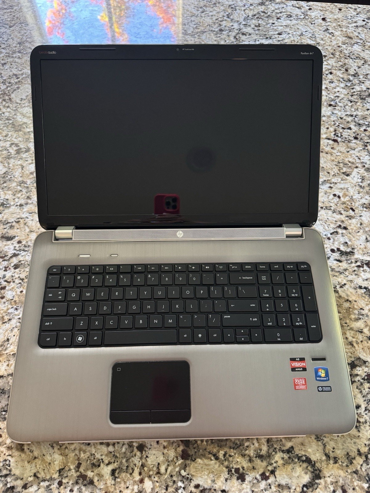 HP DV7- 6c23ci 17.3″ Notebook 6GB RAM AMD A8-3520M with Radeon HD 1.60GHz