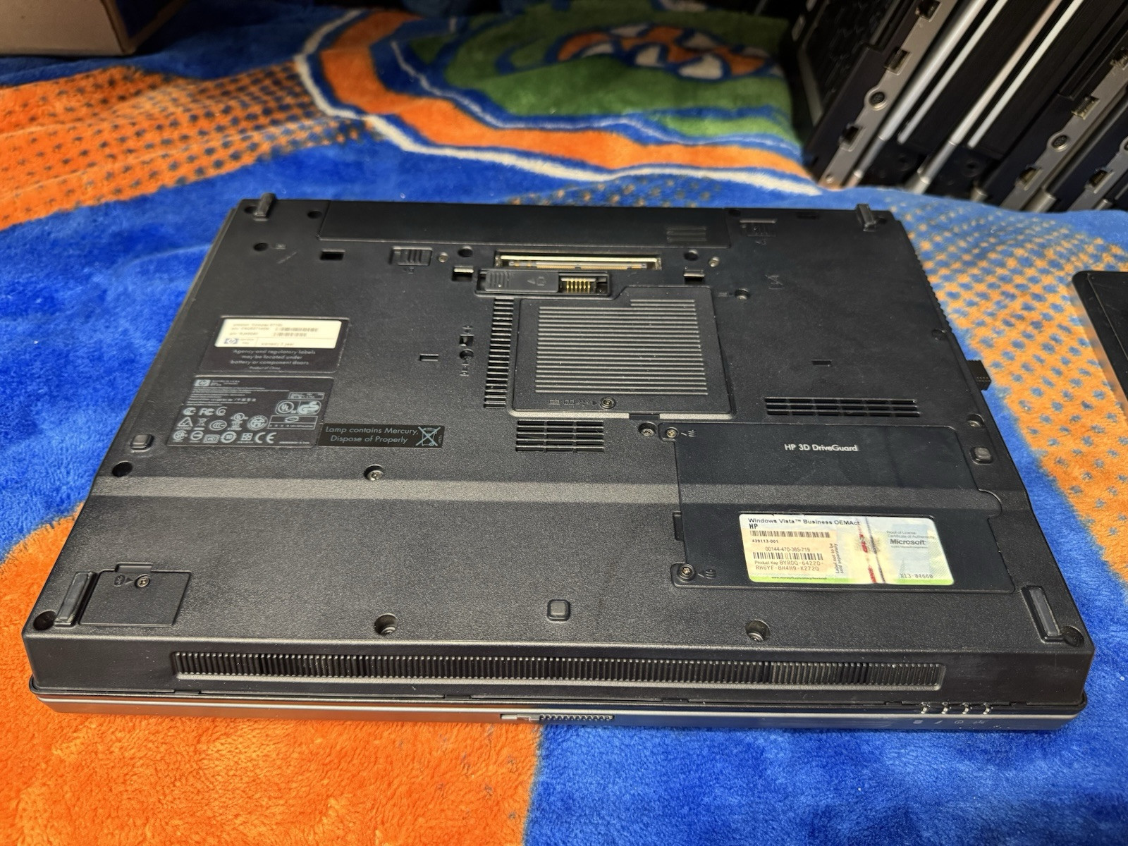 HP 6710b 15.4”, Win10pro, Intel C2D 2.20, 150 GB, 2.5 GB, DVD-RW, Wifi, #005