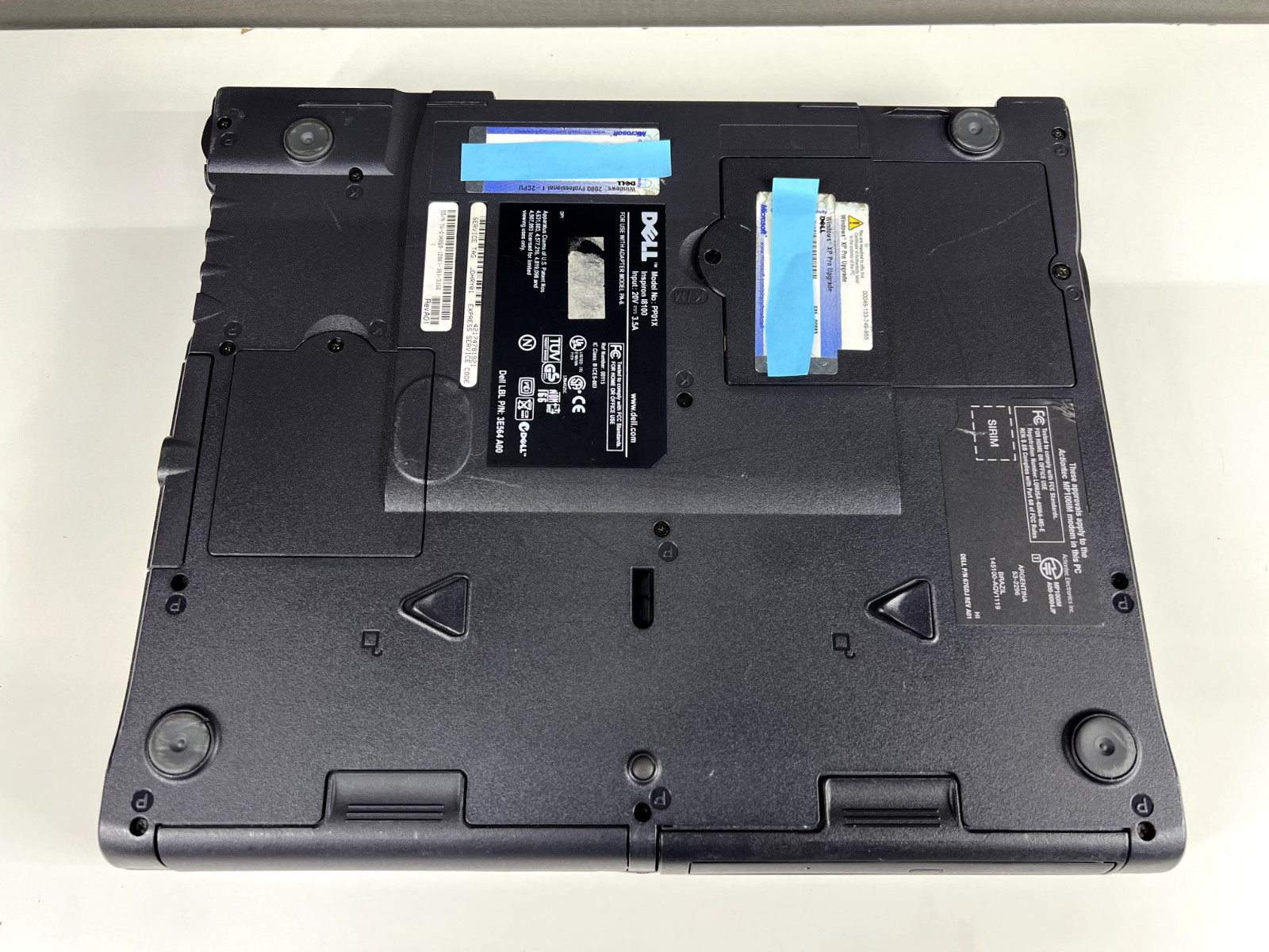 Dell Inspiron 8100 PP01X – 40GB HDD – Powers On No Display Shuts Off For Parts