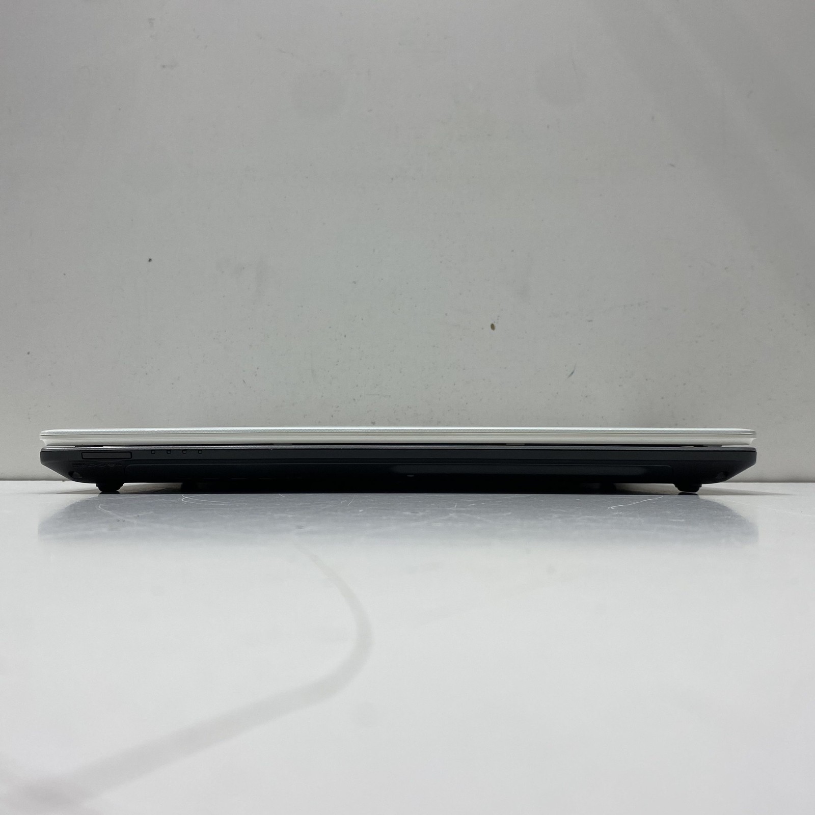 Gateway NV55S24u 15.6″ Laptop AMD Quad-Core No HDD Broken Screen For Parts