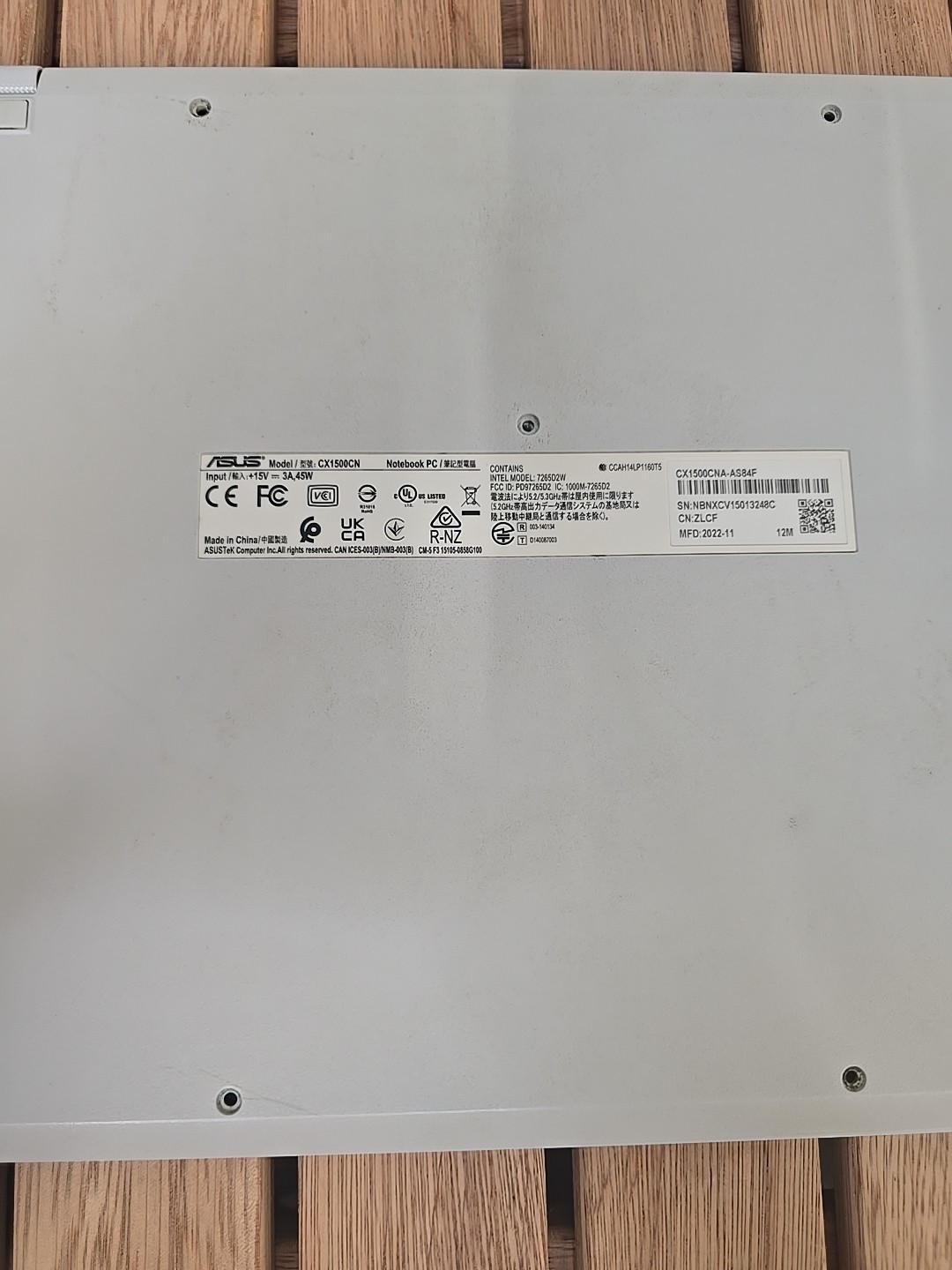 ASUS Chromebook 17.3 inch (32GB, Intel Celeron N4500, 4GB) FOR PARTS ONLY