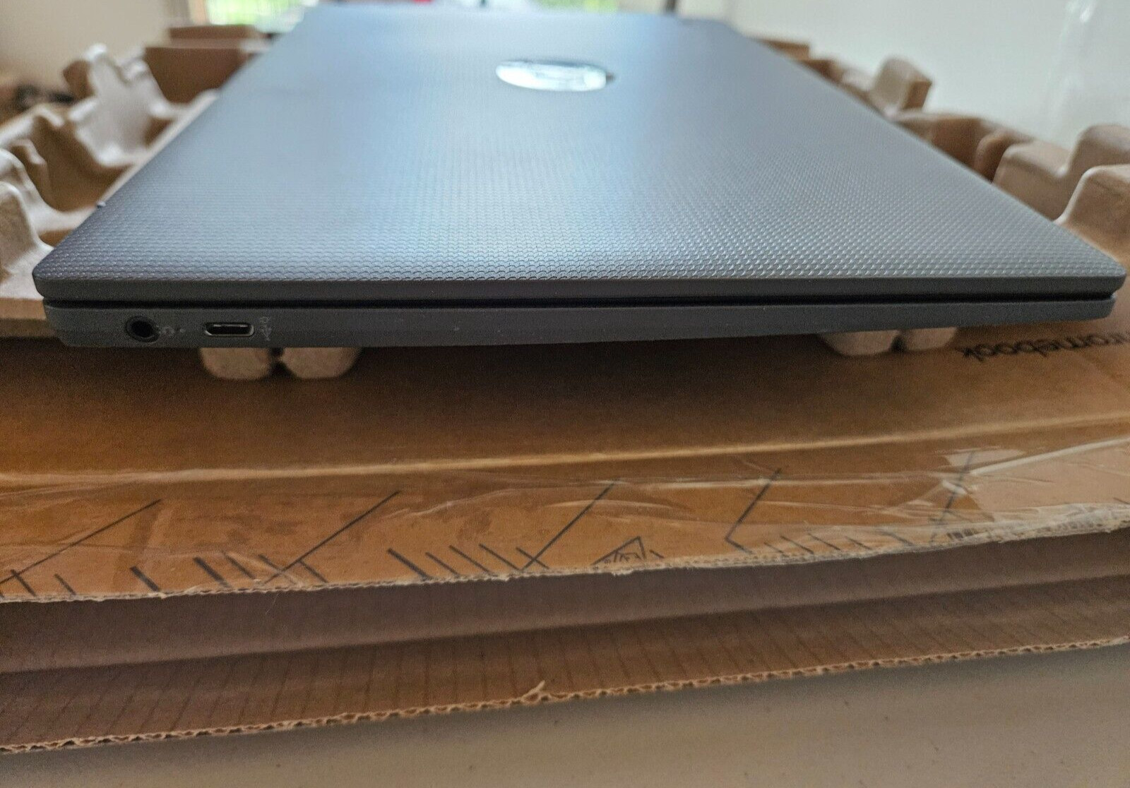 HP Chromebook laptop 14a-nf0000nr (9P988UA) Intel N-series 4 GB 64 GB