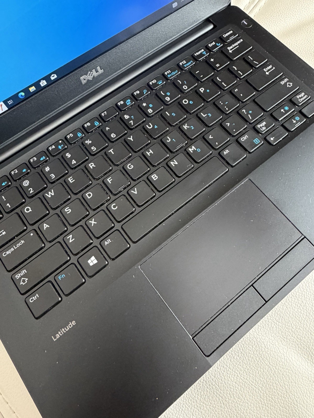 Dell Latitude 7280 13″ Laptop i5 16GB RAM 256GB SSD Win 10 Pro Ultrabook