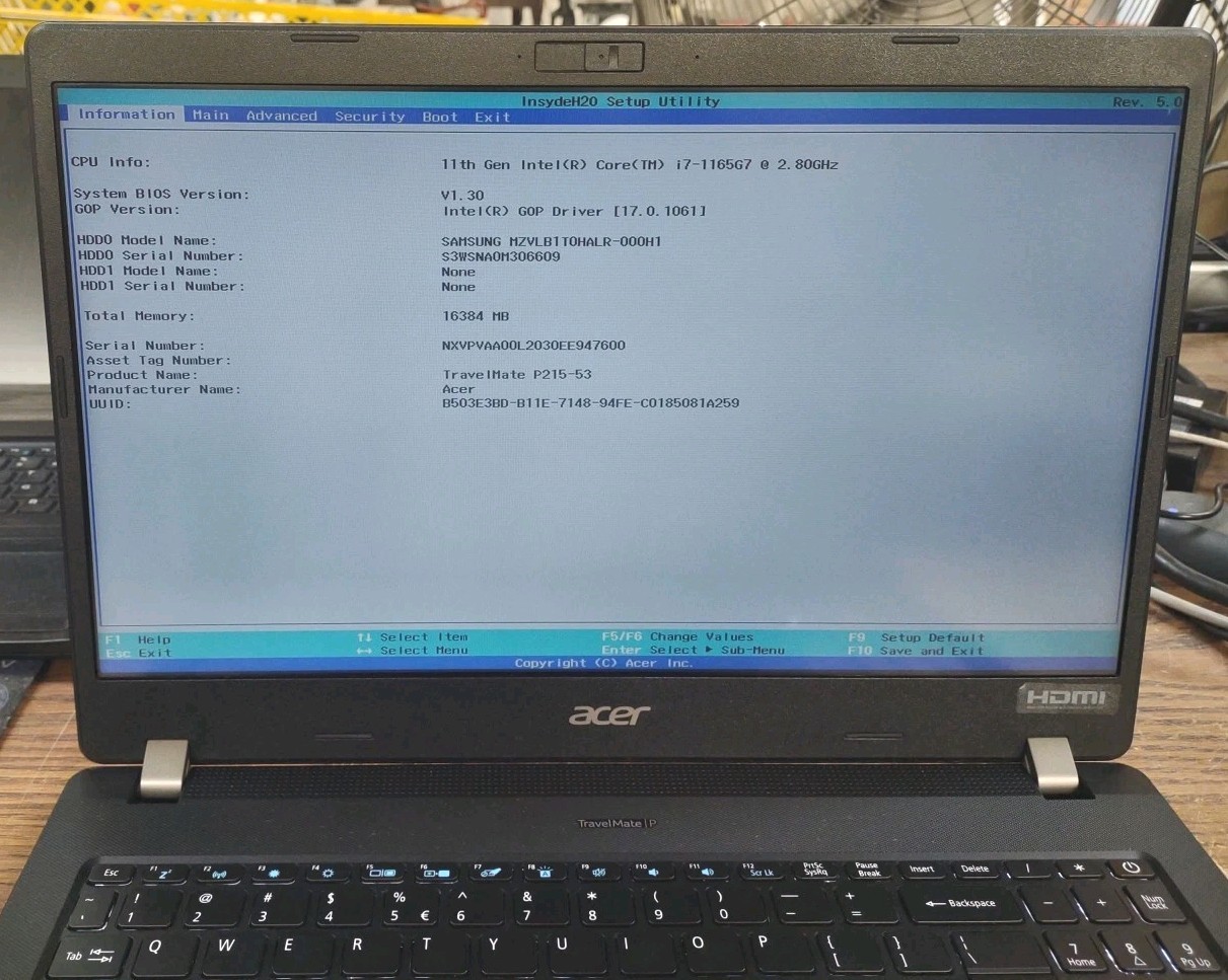 Acer TravelMate P215-53 N19Q8 W/ I7-1165G7, 16GB, 1TB.