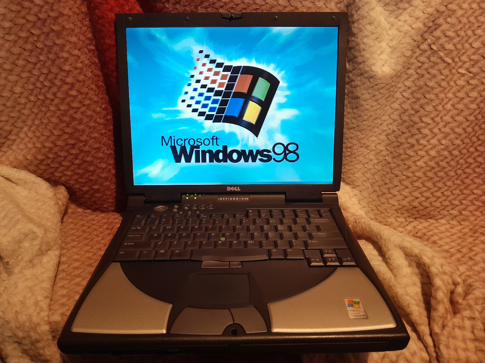Windows 98 TRUE DOS / XP GAMING DUAL BOOT Laptop Retro / Vintage Computer PC