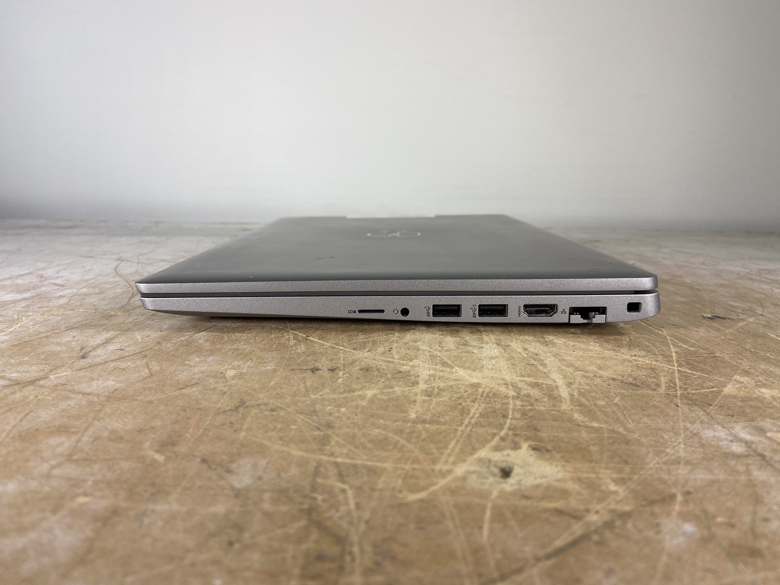 DELL PRECISION 3570 I5-1235U @ 0.9GHz, 8GB RAM, NO HDD/OS – (FOR PARTS)