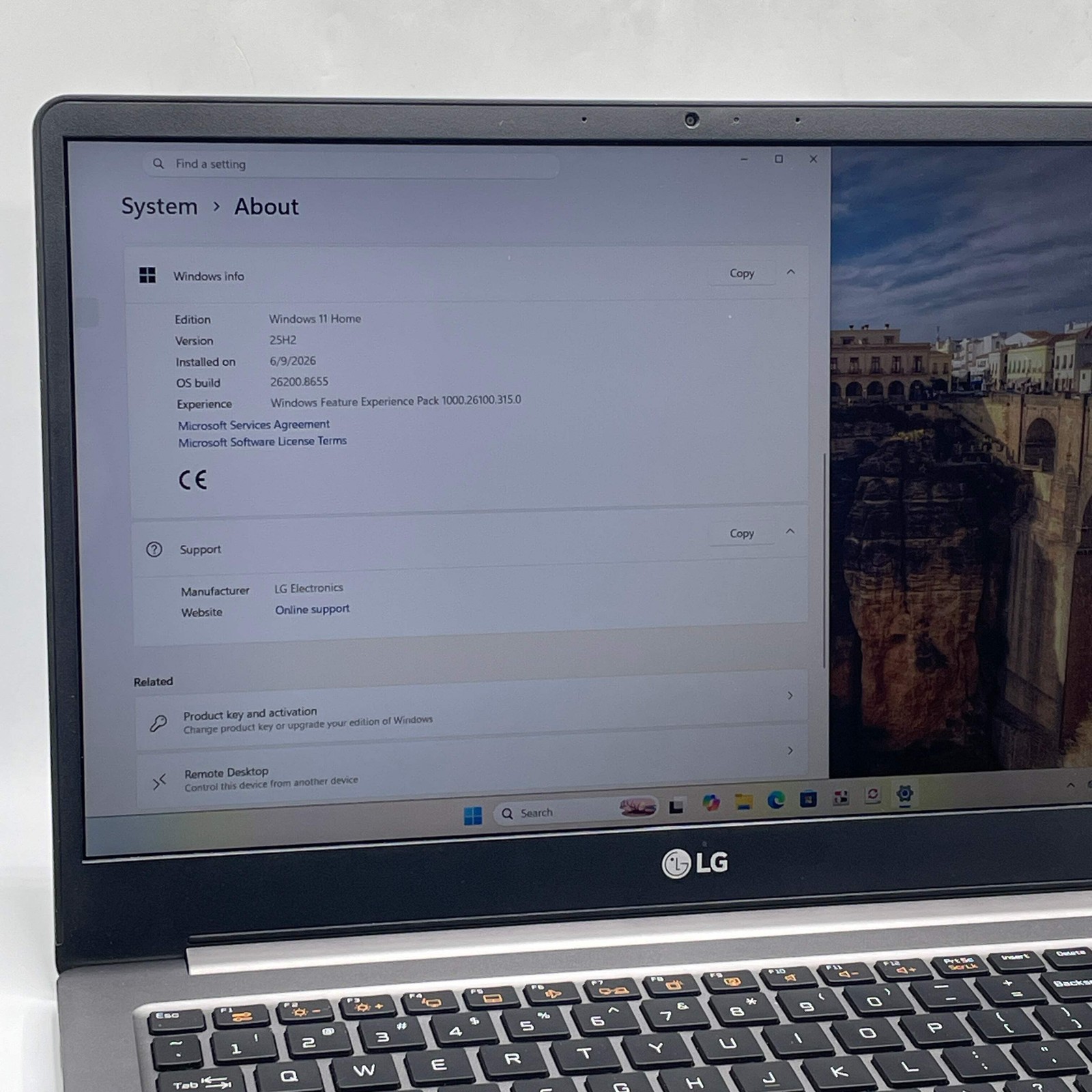 LG UltraPC 15 15U70P 15.6″ i7-1165G7 2.8GHz 16GB RAM 512GB SSD GeForce GTX 1650