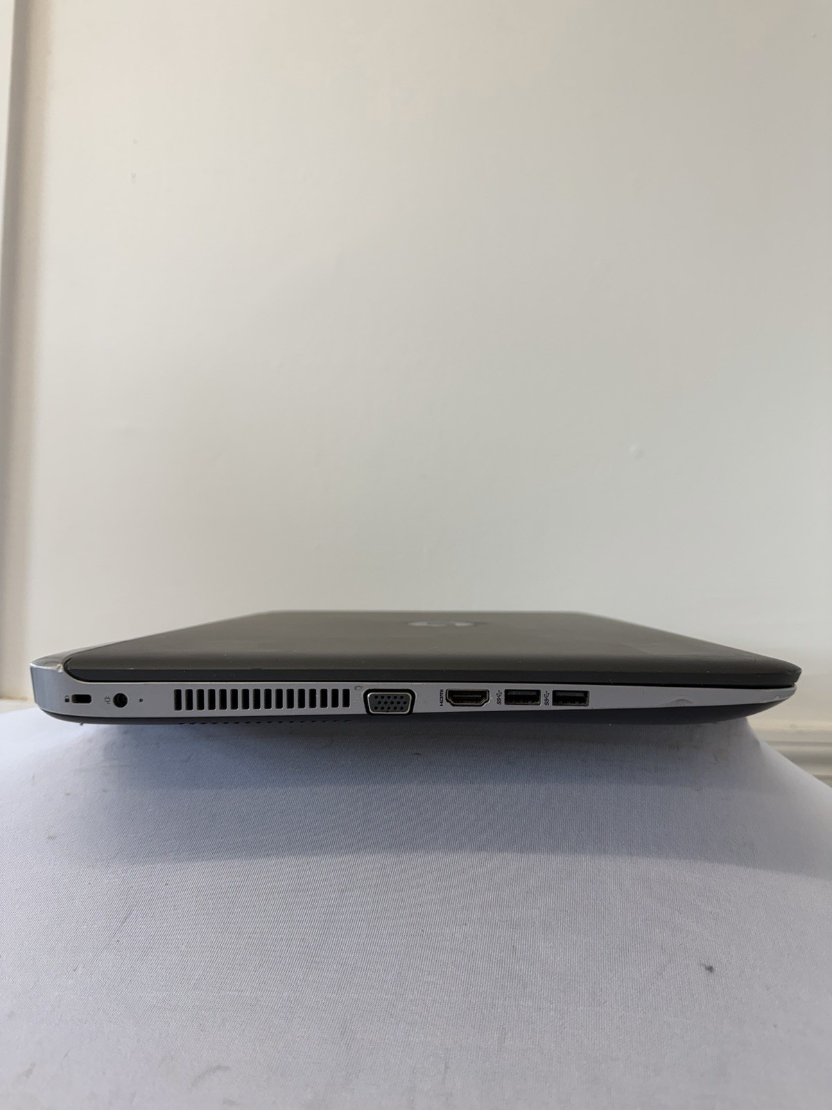 HP Probook 470 G3 Laptop – Good Screen – Intel i5-6200U – Read Des