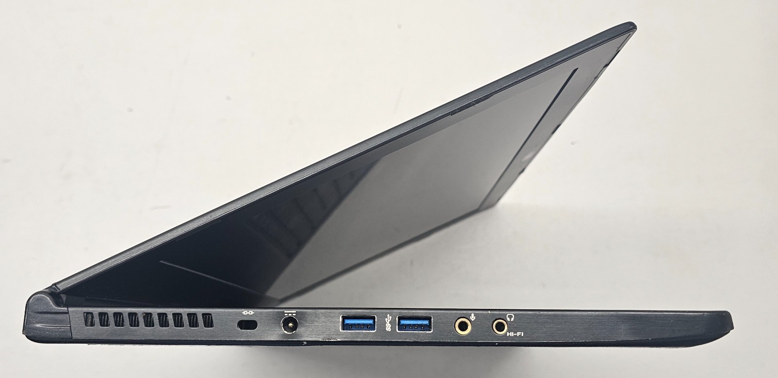 MSI GS60 6QE Laptop Intel Core i7-6700HQ 16GB Ram 500GB & 128GB SSD NO OS (FL)