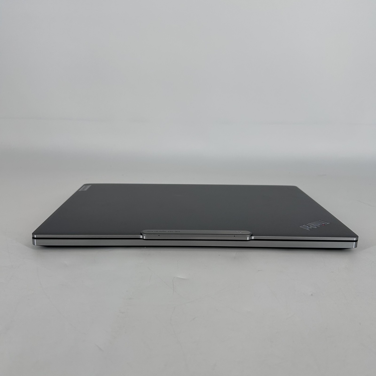Lenovo ThinkPad Z13 Gen 1 FHD+ TOUCH Ryzen 7 PRO 6850U 16GB 512GB- BAD MIC & CAM