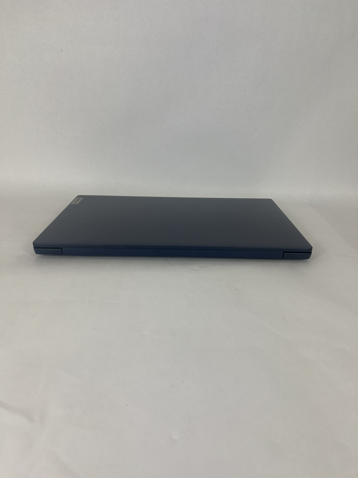 Ideapad Slim 3 15ABR8 15.6in FHD AMD Ryzen 7 7730U 2GHz 16GB RAM 512GB SSD