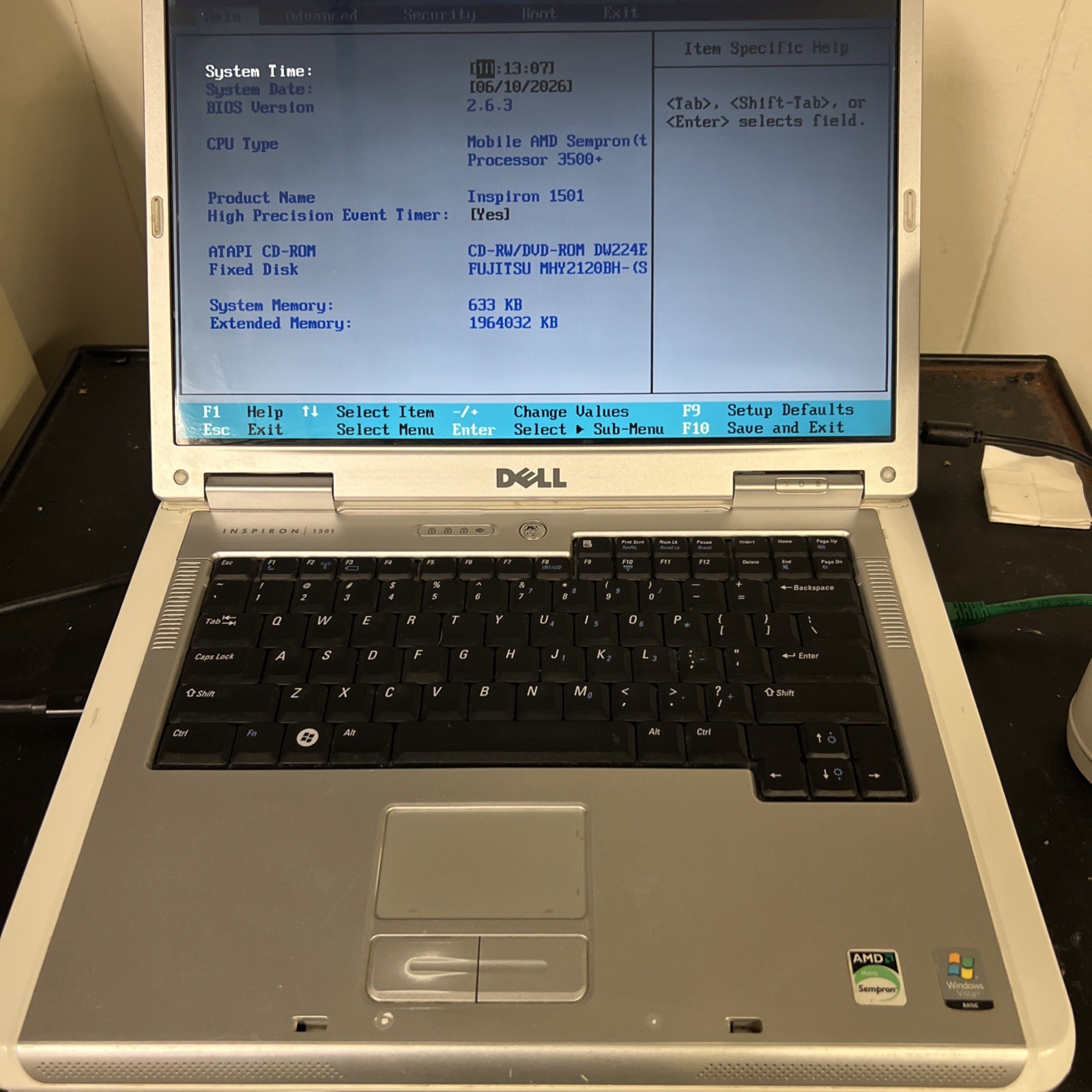 Dell Inspiron 1501 15.4″ AMD Sempron 1.6GHz 2GB RAM 120GB HDD Radeon XP Pro SP3