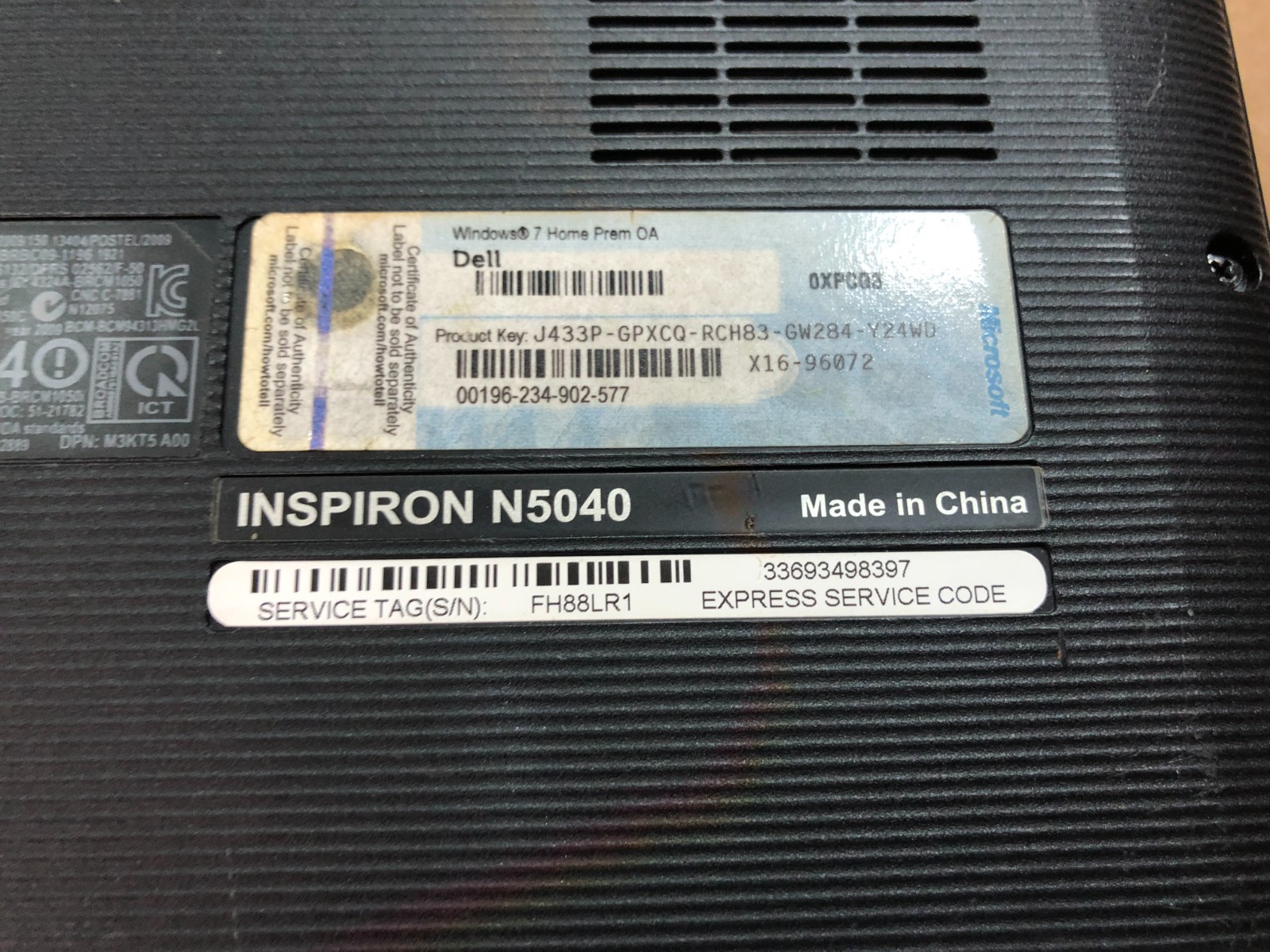 Dell inspiron N5040 Laptop i3 CPU 4Gb, No Hard drive