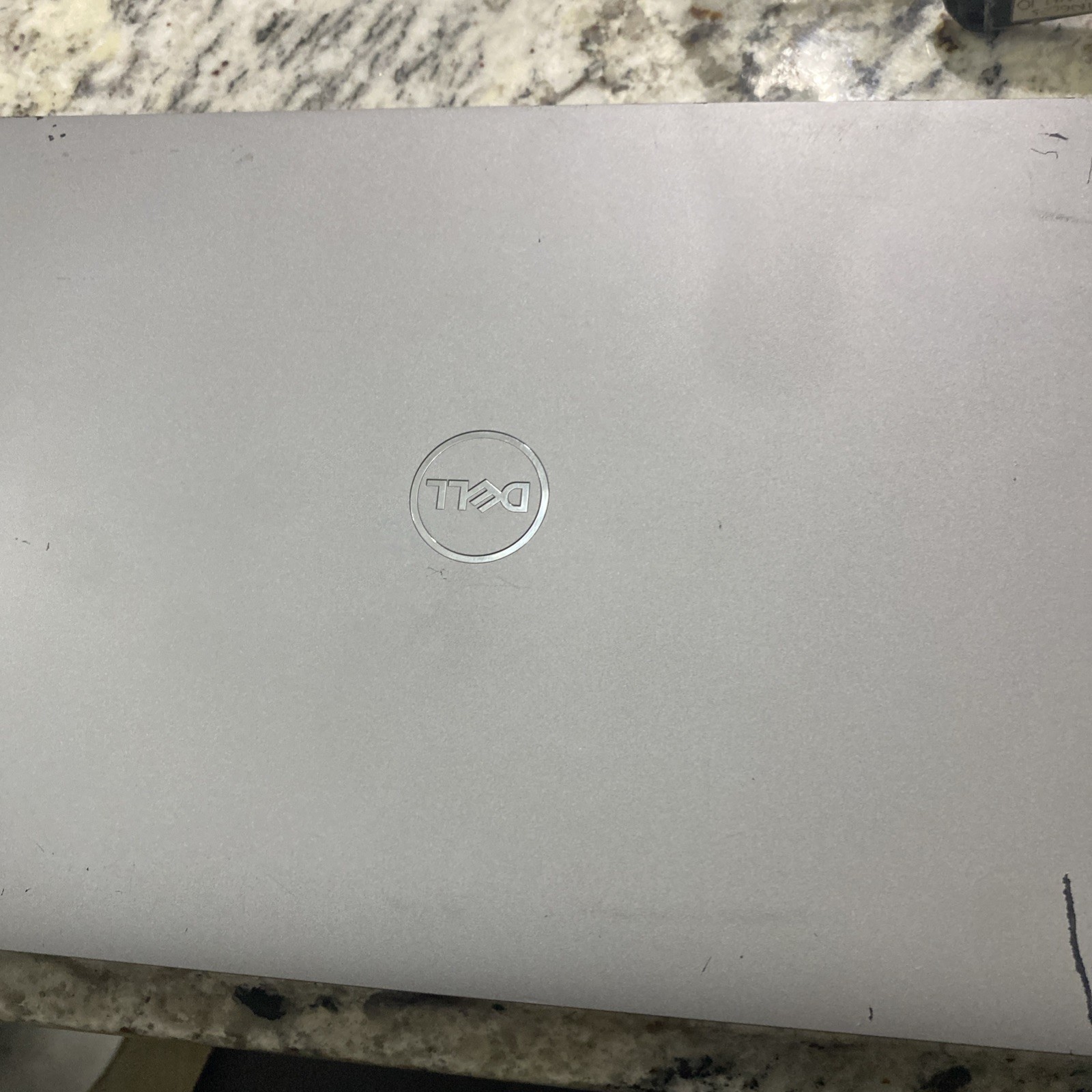 Dell Latitude 5310 13.3″ FHD i7-10610U 1.80GHz 16GB RAM 512GB SSD Windows 10