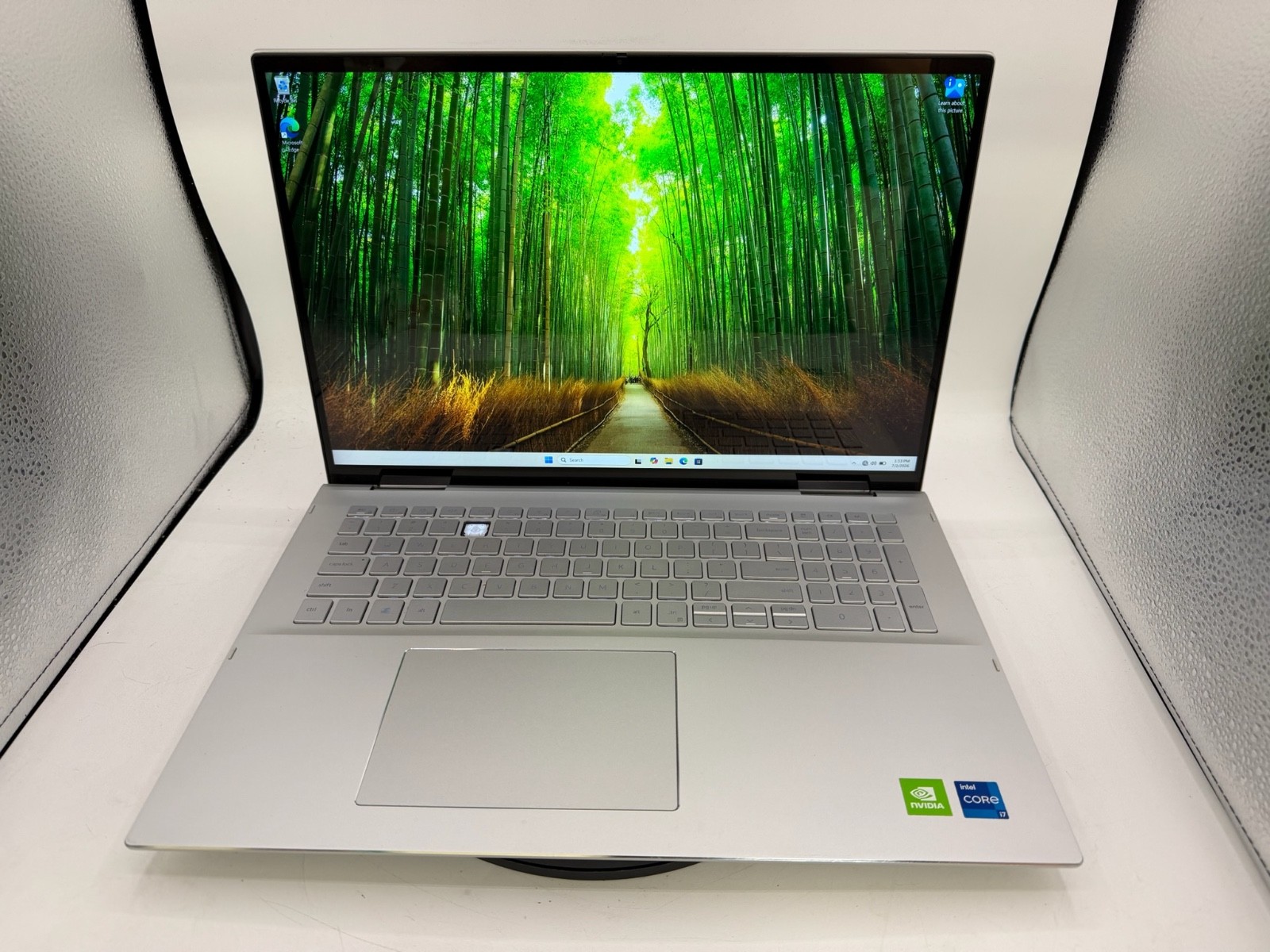Dell Inspiron 7706 2 in 1-i7-1165G7-16GB DDR4 Ram 512GB NVME SSD W11H NVIDIA Gfx