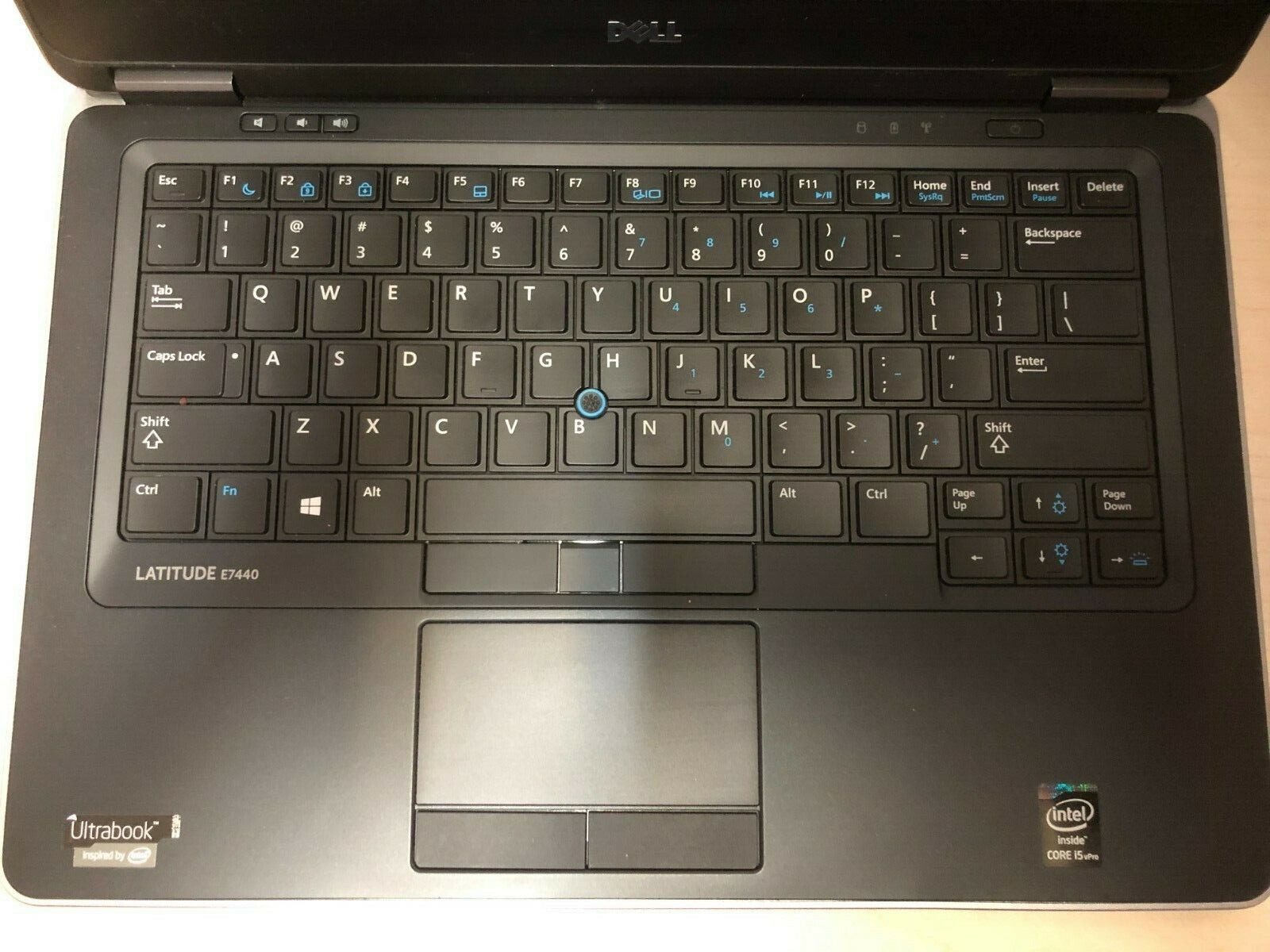 Dell Latitude E7440 14″i5-4300U @ 1.9Ghz 8GB 256 SSD+500GB HD
