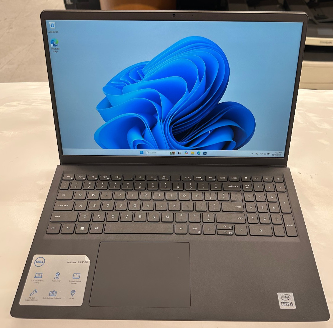 Dell Inspiron 15 3511 15.6″ i5-1035G1 16GB 256GB SSD Intel UHD Graphics W11 Pro