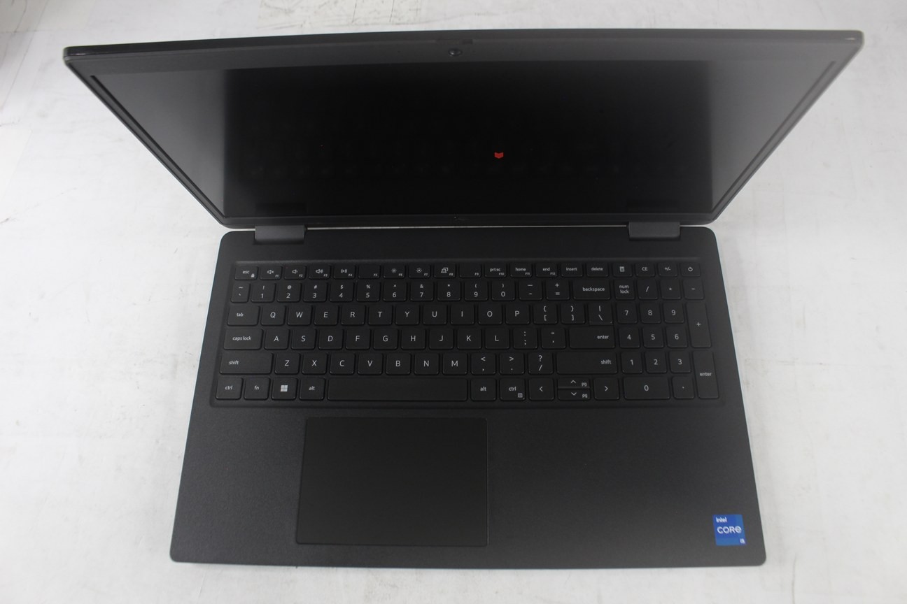 DELL LATITUDE 3520 | CORE I5-1135G7 | 512GB | 16GB | NO OS/NO POWER ADAPTER