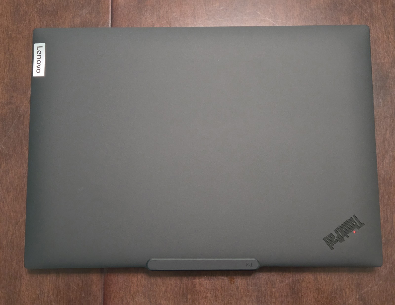Lenovo ThinkPad T14 Gen 5 14″ WUXGA AMD Ryzen 7 PRO 8840U 16GB 512GB Win 11 Pro