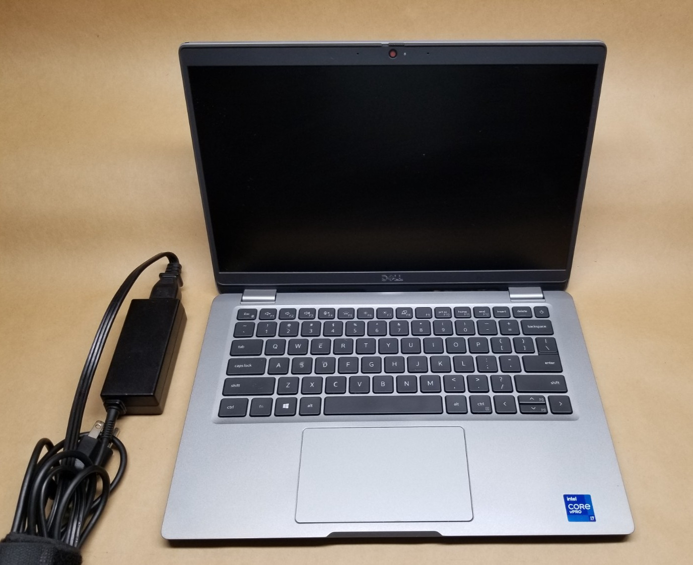 Dell Latitude 5320 13.3″ FHD i7-1185G7 3.00GHz, 16GB RAM, 256GB SSD, WIN 11