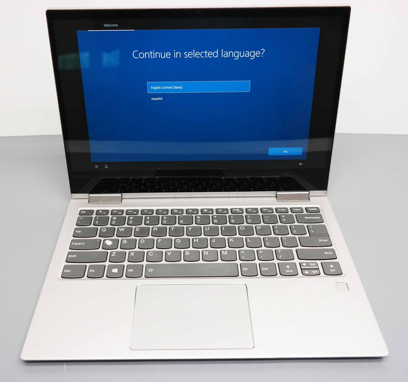 Lenovo Yoga 730-13IKB 13.3″ Core i5-8250U 8GB 256GB SSD