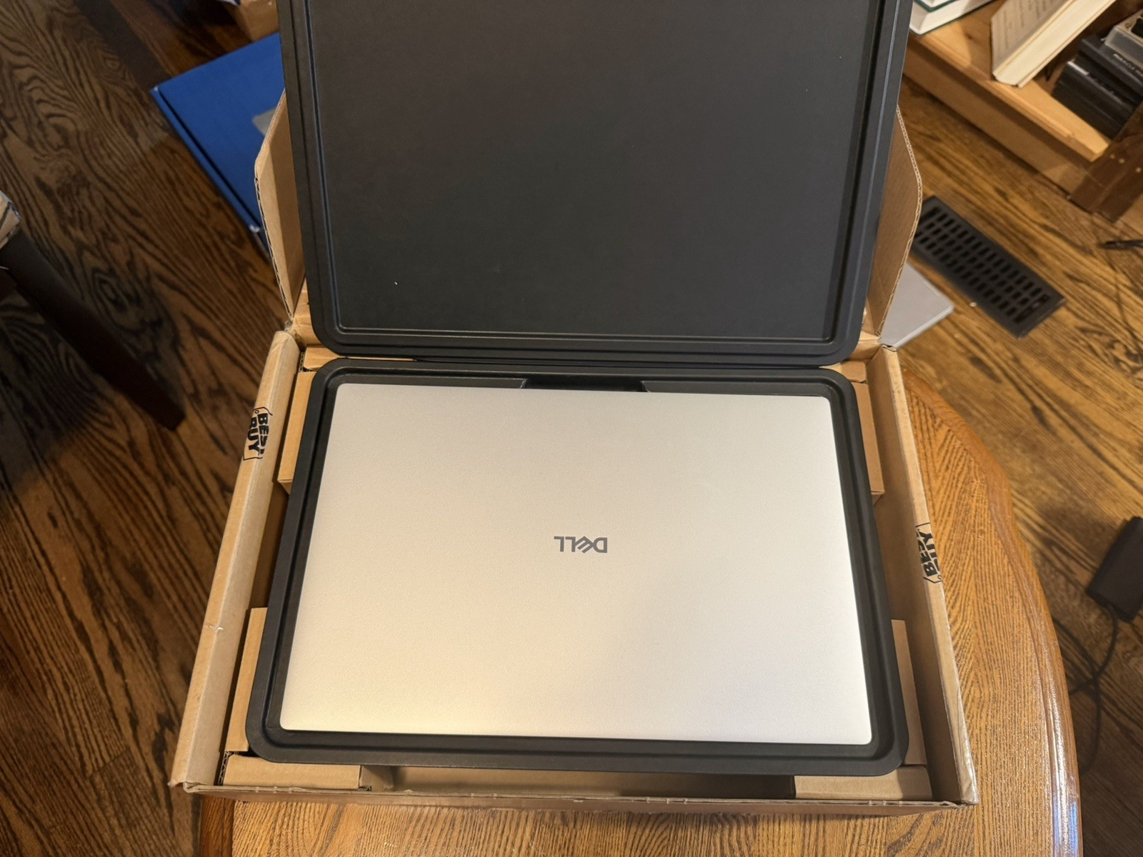 Dell XPS14 Premium DA14250 14″ 3.2K 120Hz Touch OLED Core Ultra 7 255H 32GB 1TB