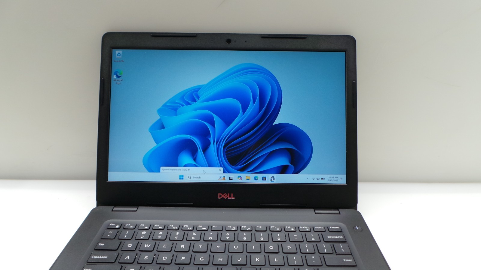 Dell Latitude 3490 | 14″ | i5-8250U 1.60GHz | 16GB 256GB SSD M.2 | WIN 11 PRO