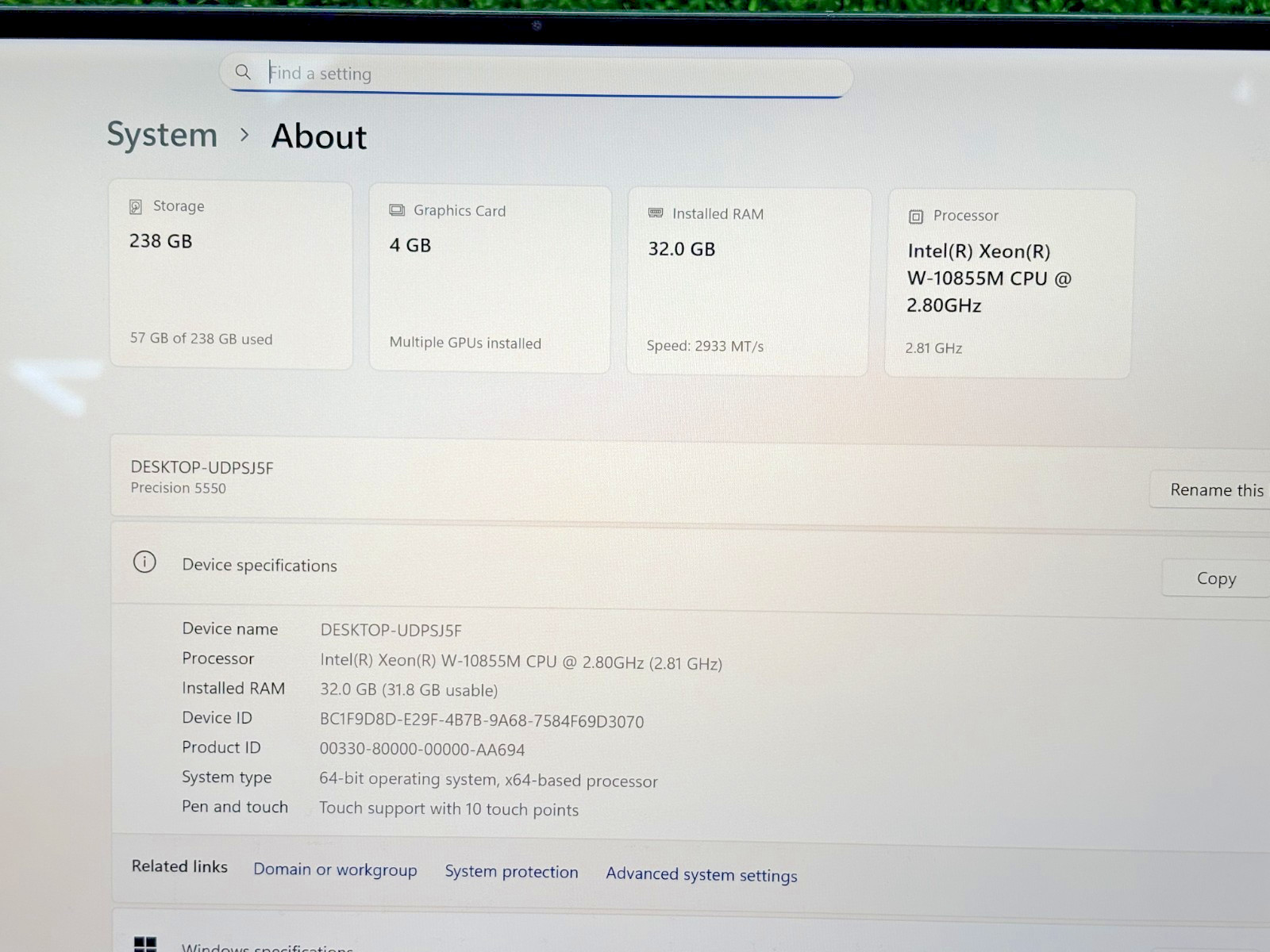 Dell Precision 5550 Xeon-10th Gen 2.80GHz 32GB RAM 256GB SSD Nvidia Q T2000 Max*
