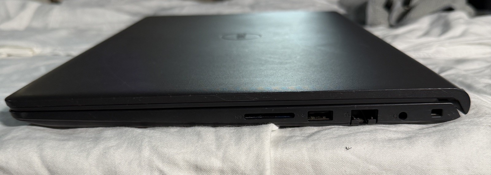 Dell Vostro 3520 i7-1255U 15.6″ Windows 11 Pro Laptop 512GB SSD 16GB RAM