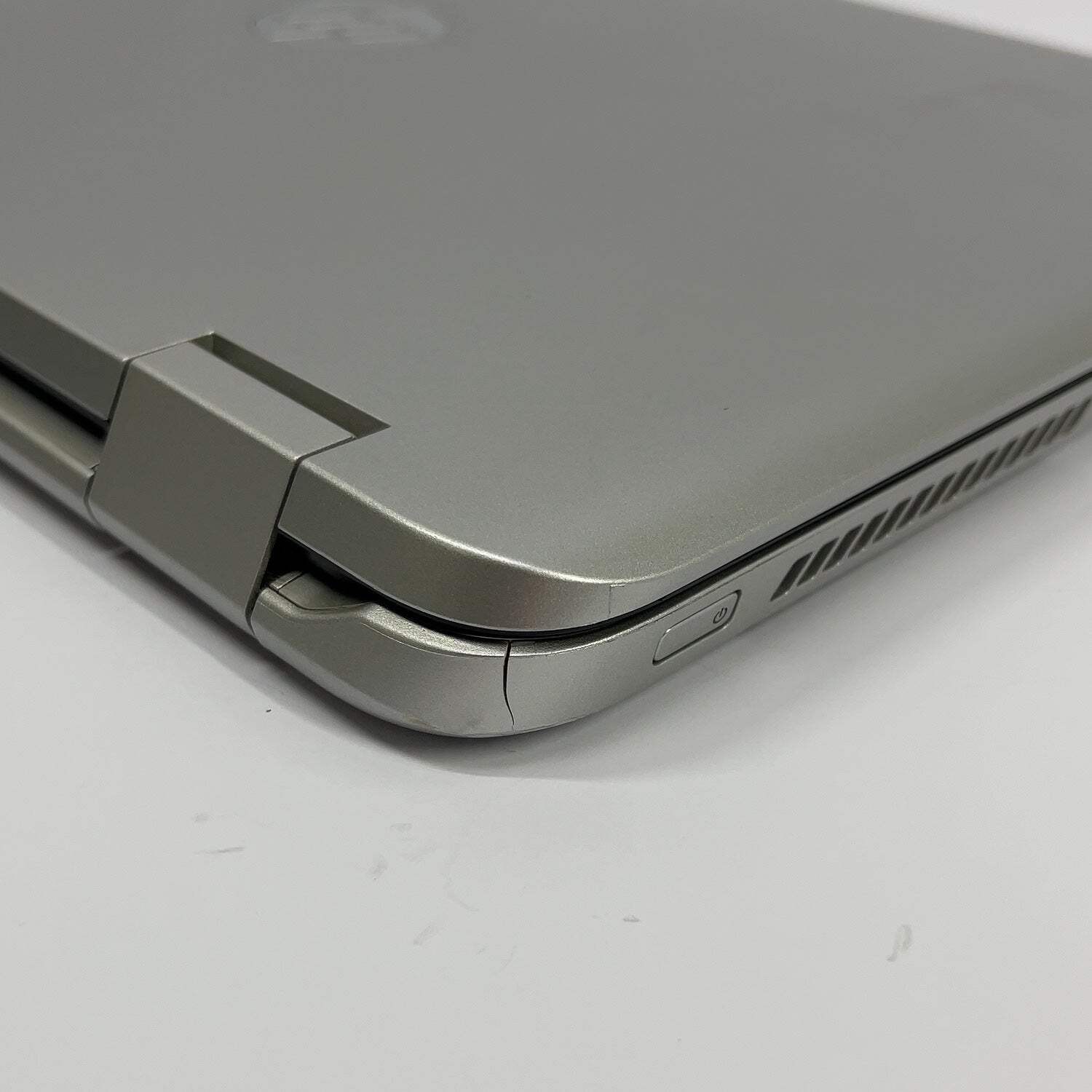 Broken HP Envy x360 15-U010DX 15.6″ i5- 4200U 1.6GHz 8GB RAM 1TB HDD READ