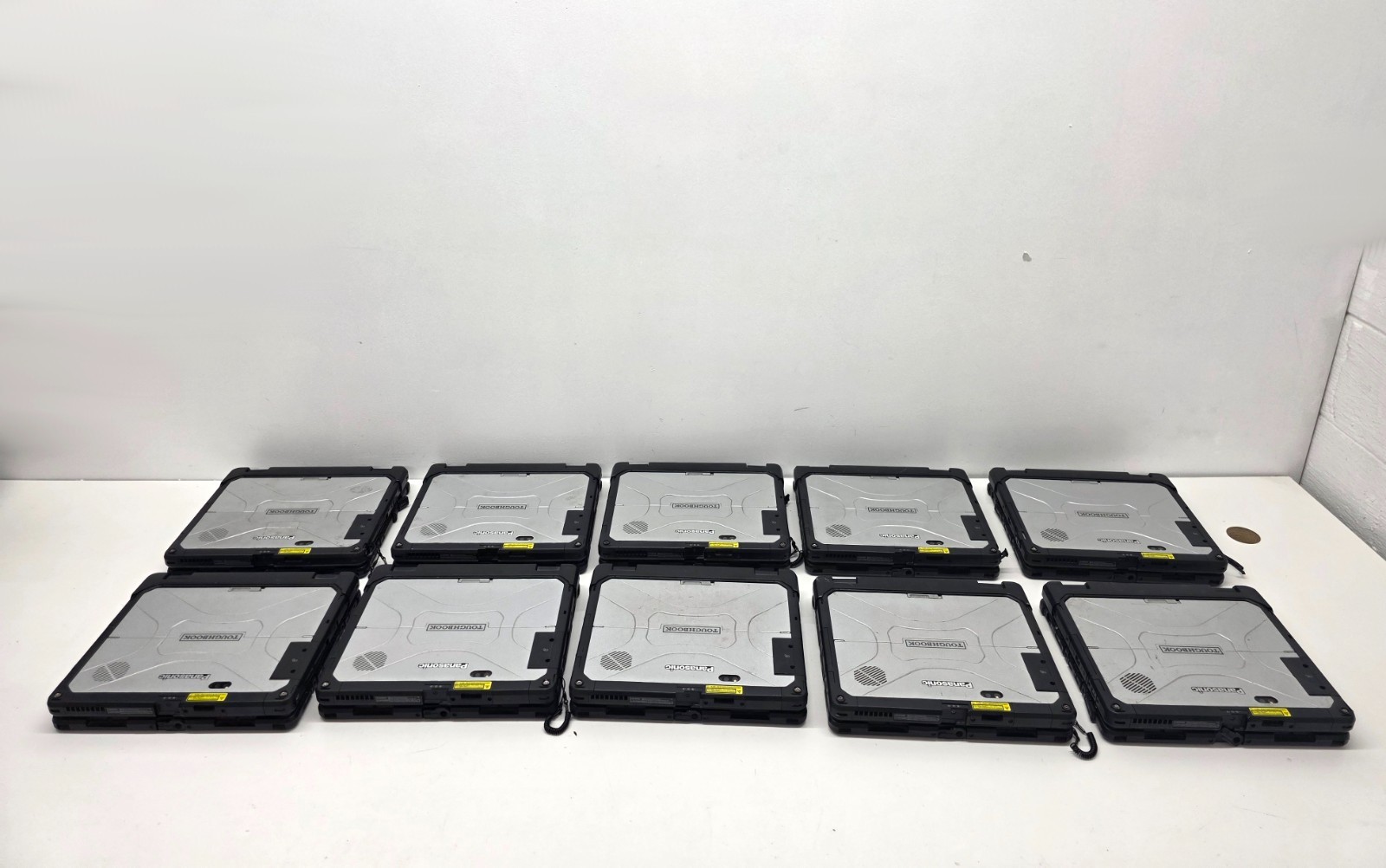 Lot 10 Panasonic Toughbook CF-33 i5 8GB 128GB Barcode LTE Rugged PCs
