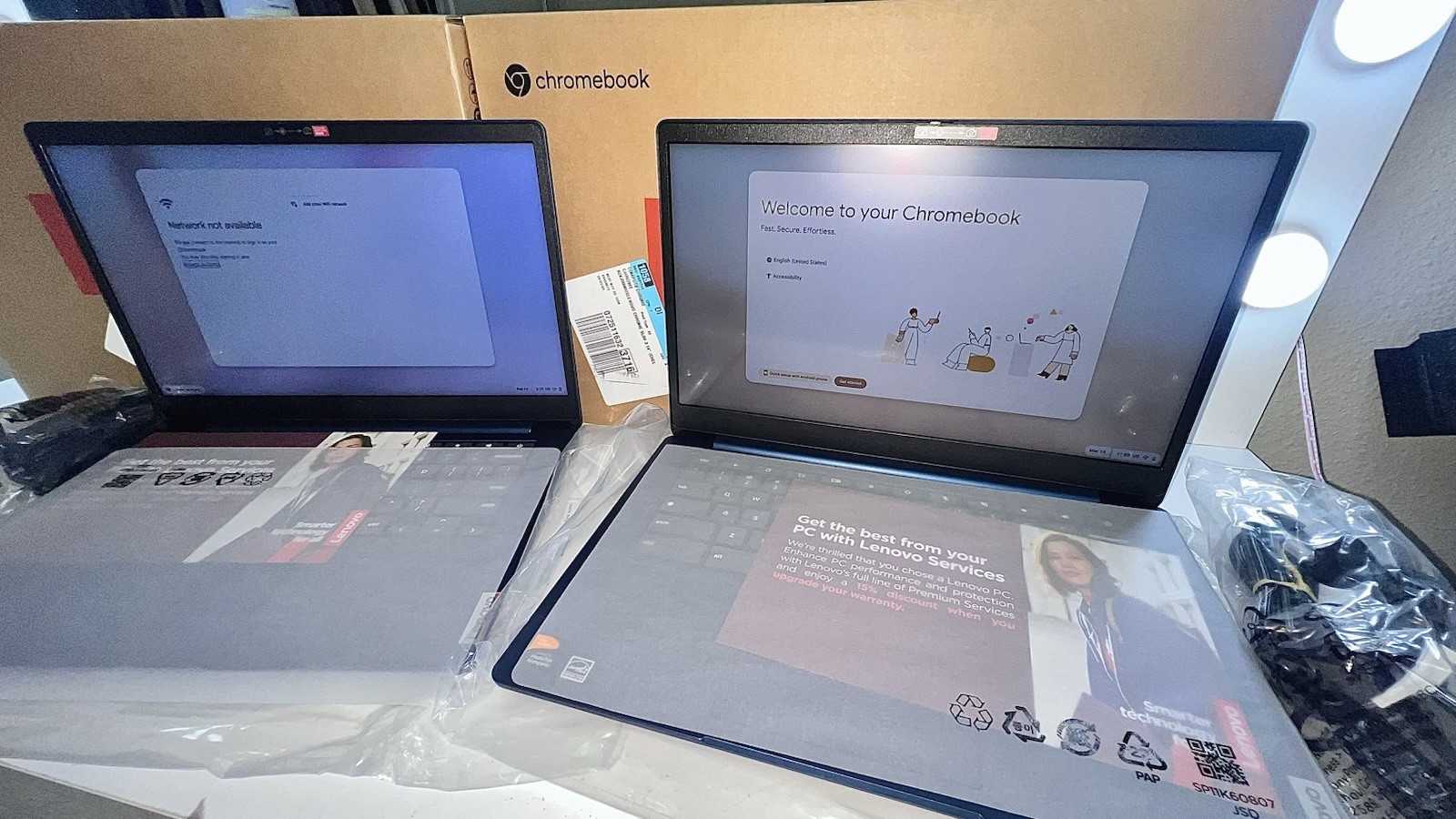 Lenovo IdeaPad Slim 3 Chromebook 14 in Full HD Intel Core i7 13th Gen Blue