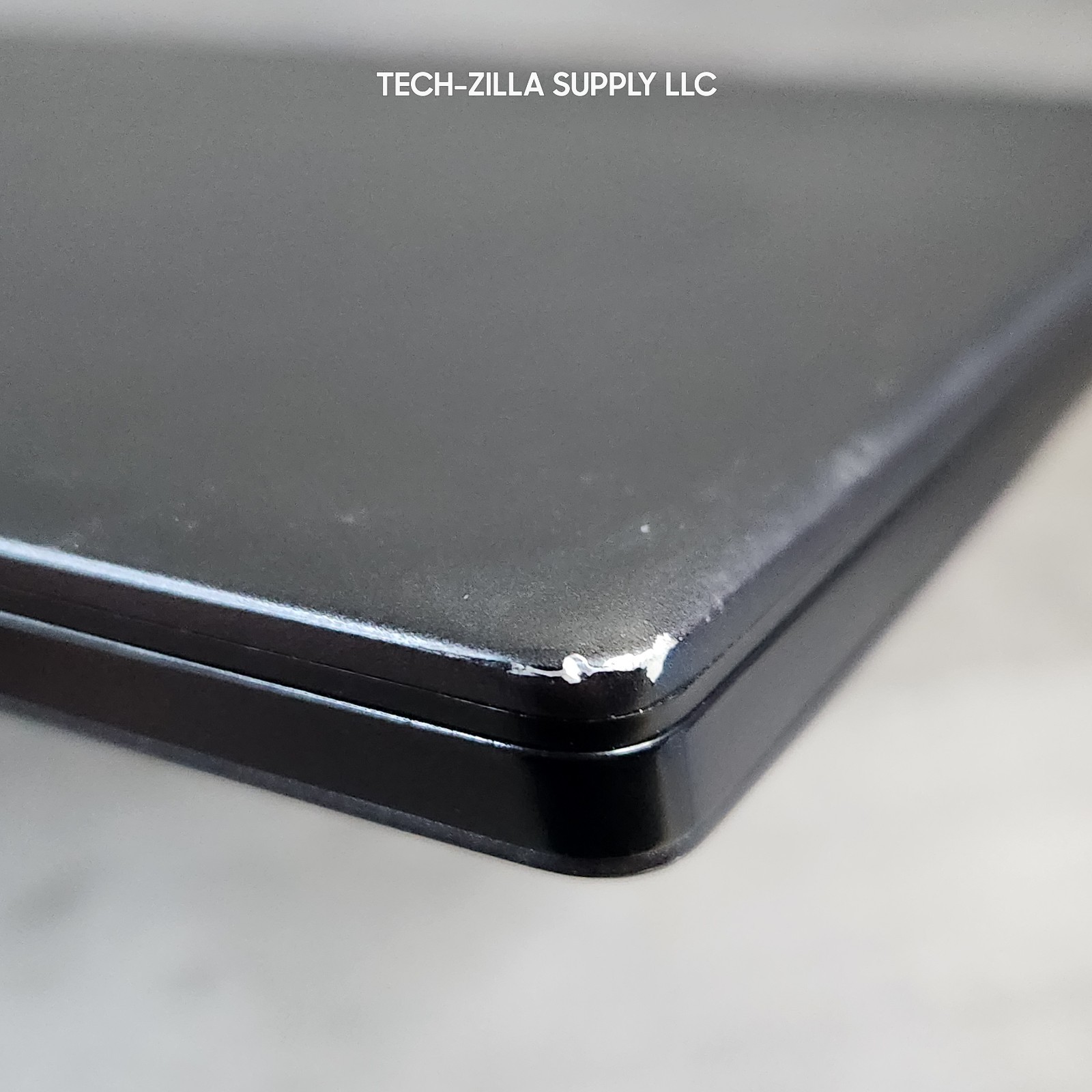 Alienware M15 R5 15.6″ 360Hz – Ryzen 9 5900HX – 16GB RAM – RTX 3070 – 1TB SSD