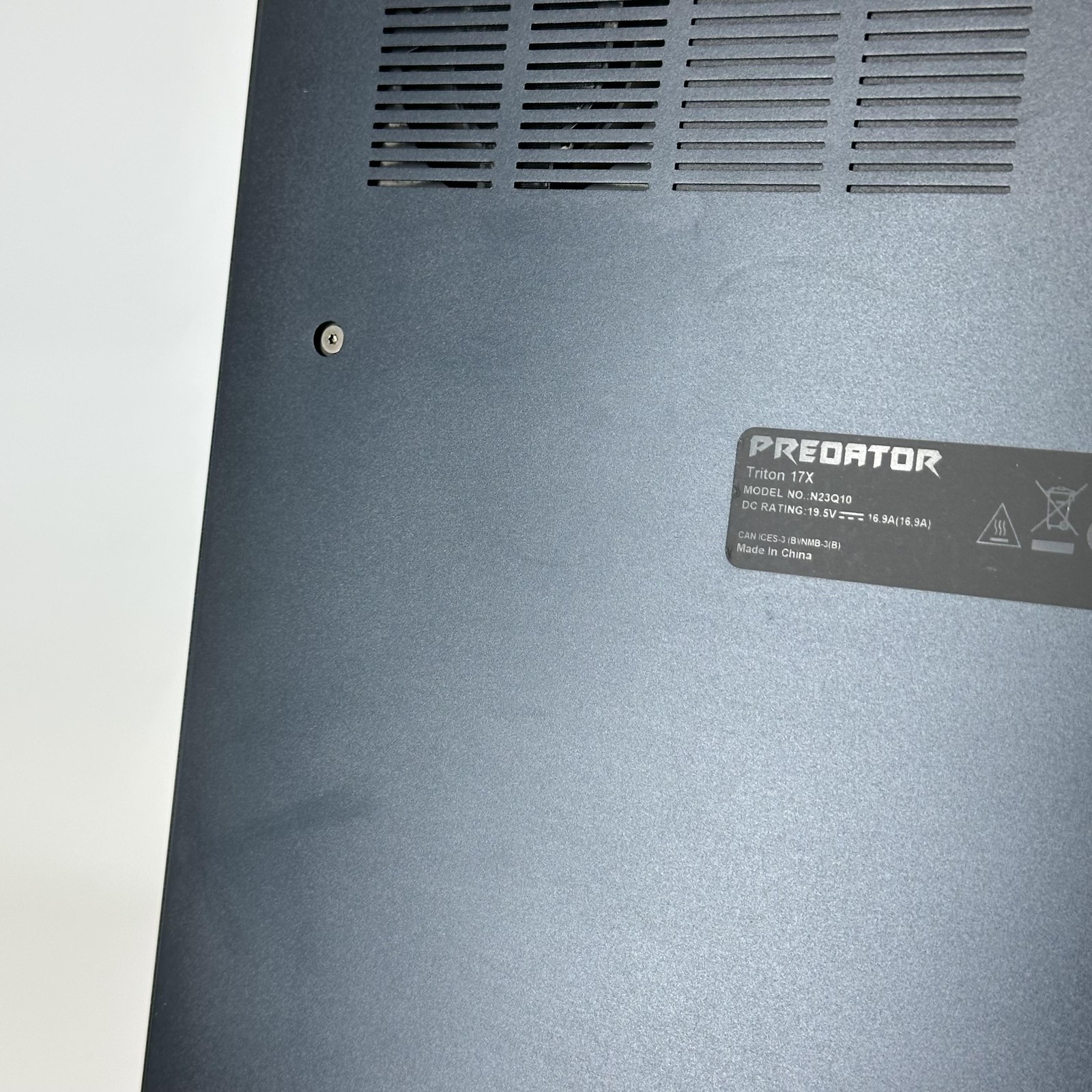 Acer Predator Triton 17 X QHD+ 2.2GHz i9-13900HX 64GB 2TB SSD RTX 4090 Very Good