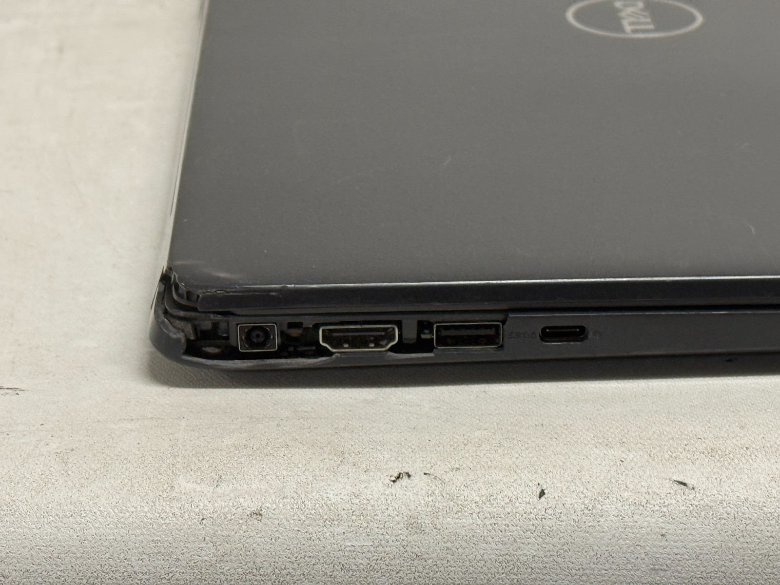 Dell Latitude 3410 14″ (i5-10210u 1.60GHz – 16GB RAM – 256GB SSD – Win11Home)