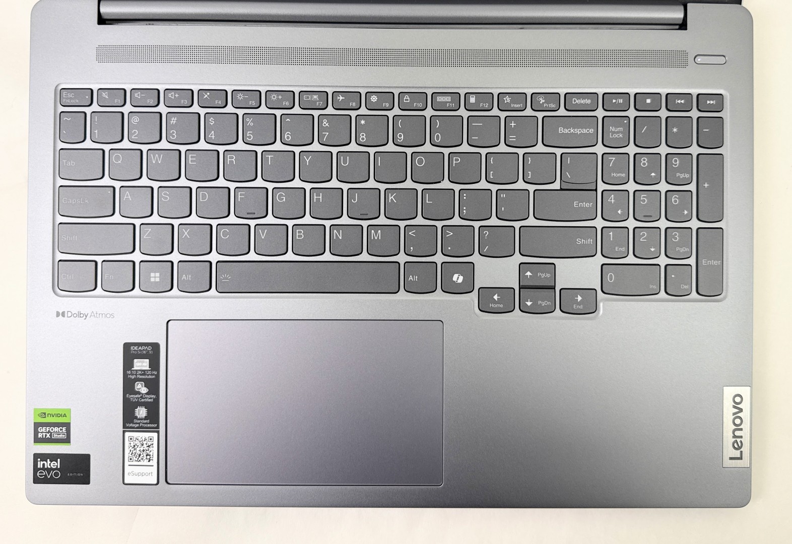 Lenovo IdeaPad Pro 5i 16″ 2048×1280 OLED Touch Ultra 9 185H 32GB 1TB 4050