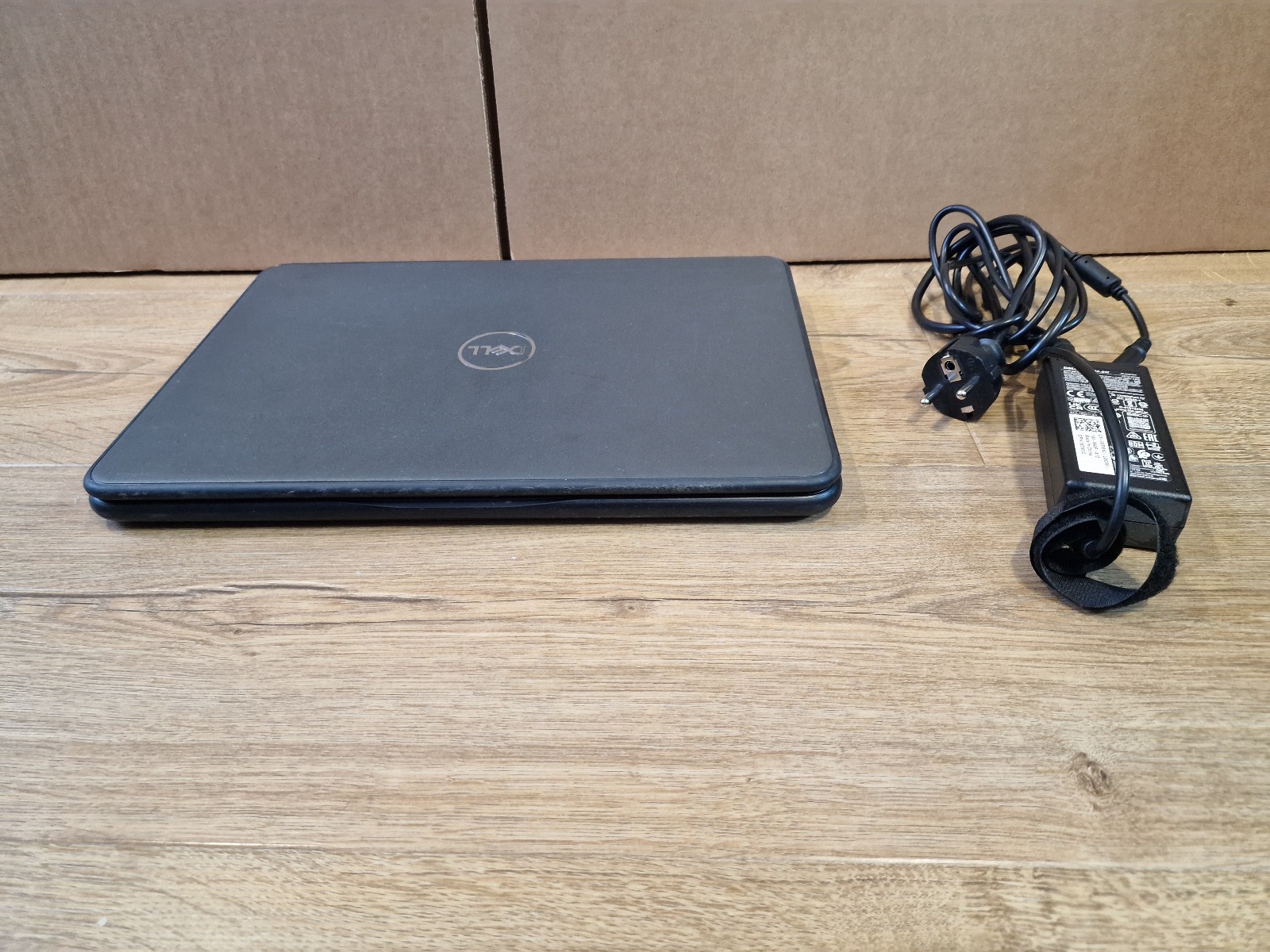 Dell Latitude 3310 Intel Core i3-8145u 8GB 128GB Windows 11 Pro TPM 2.0 WiFi