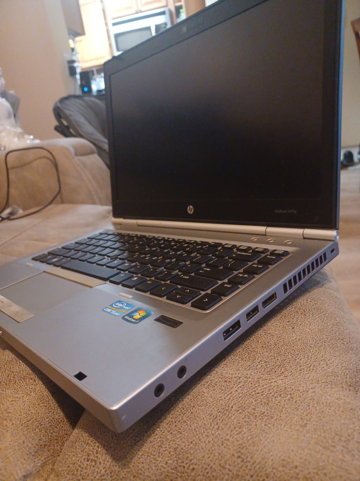 hp elitebook 8470p i5 vpro 8gb ram – No HDD
