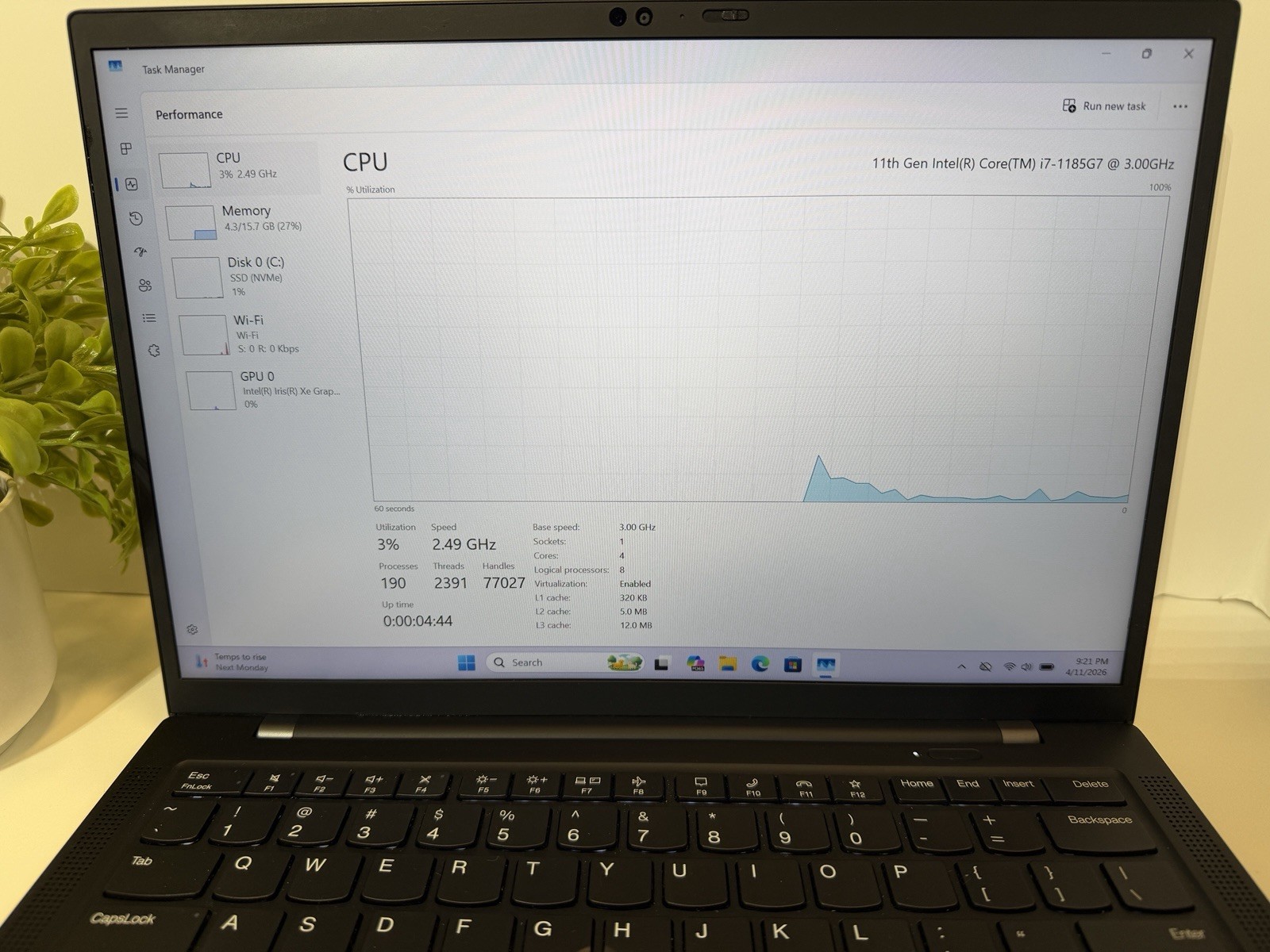Lenovo ThinkPad X1 Carbon Gen 9: i7-1185G7 3.00GHz 16GB SSD 512GB Grade A