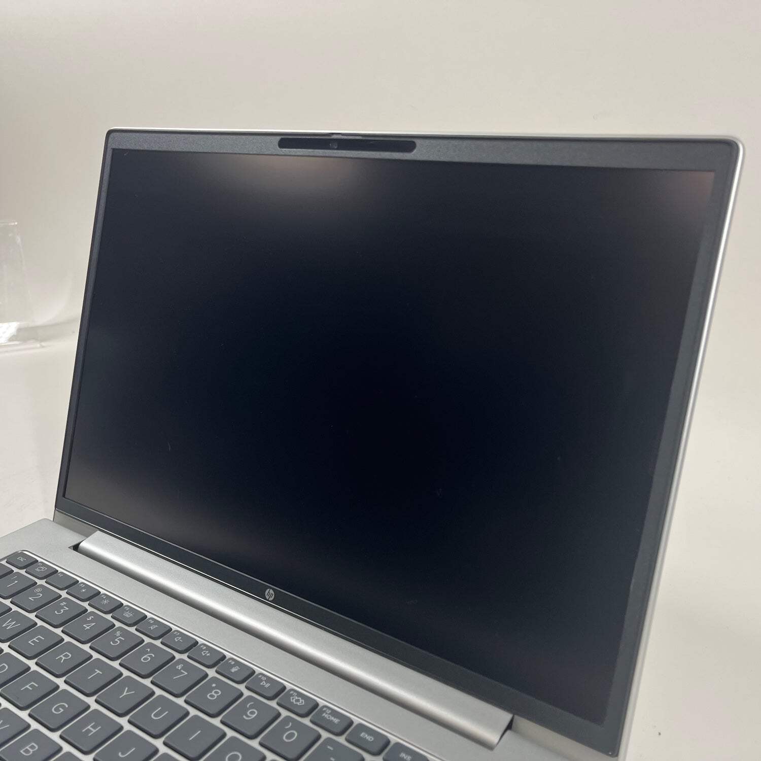 Touchscreen HP ProBook 445 G11 14″ Ryzen 7 7735u 2.7GHz 16GB RAM 512GB SSD Windo
