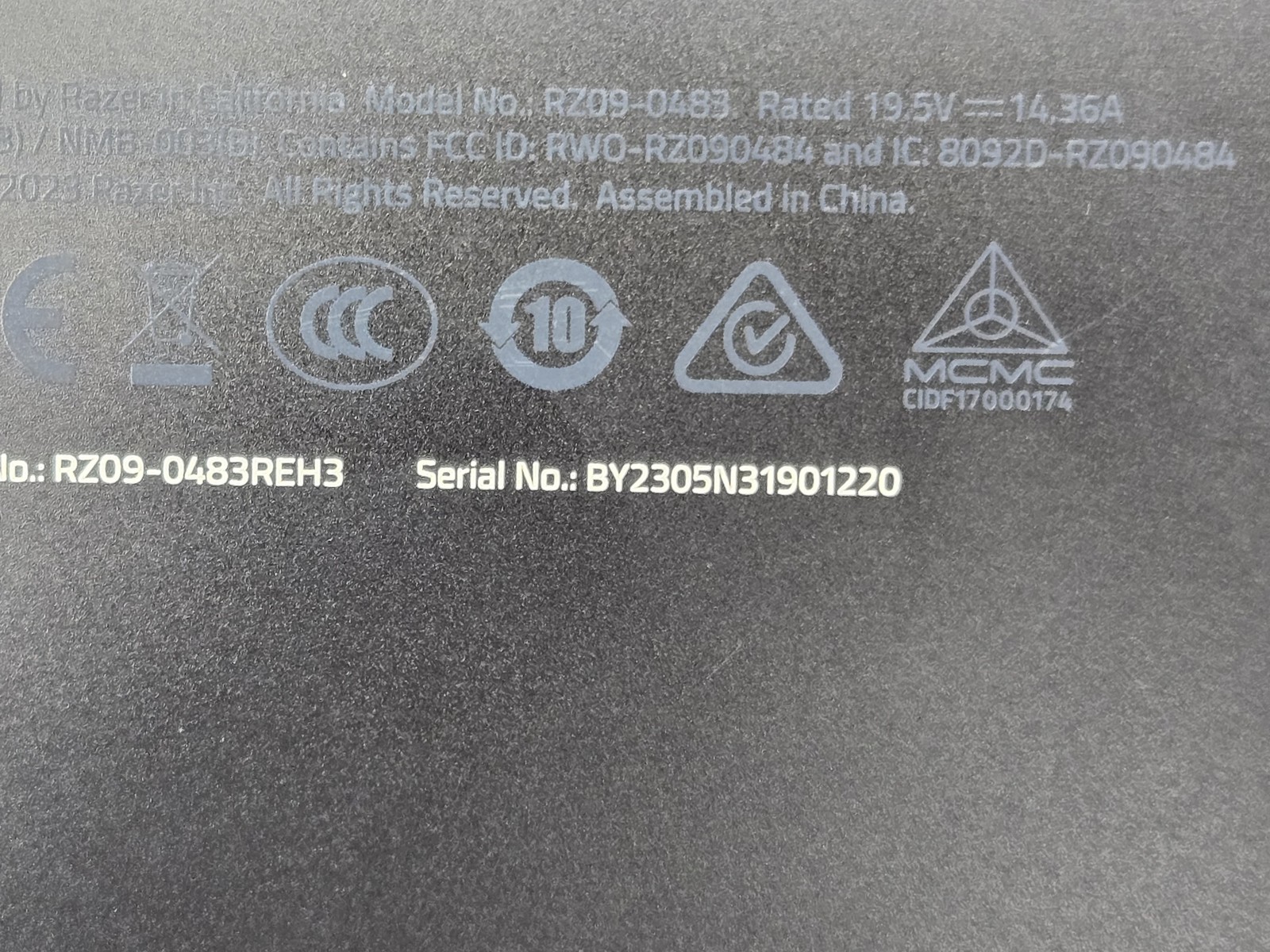 Razer Blade 16 – RZ09-0483 16″ 2560 x 1600 13TH I9-13950HX 1TB SSD 64GB W11