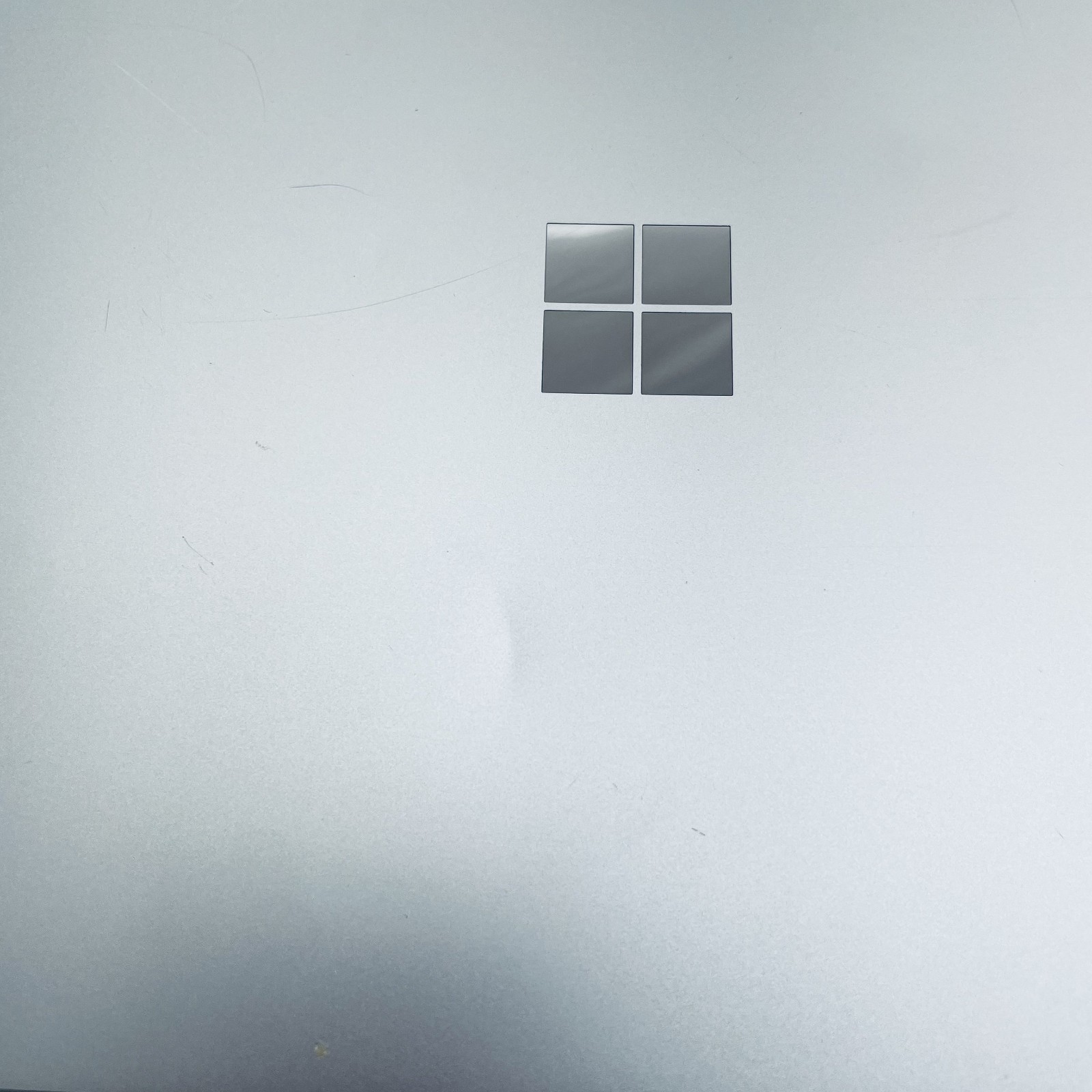 Microsoft Surface Go Laptop i5-1035G1 16GB RAM 256GB SSD | USED