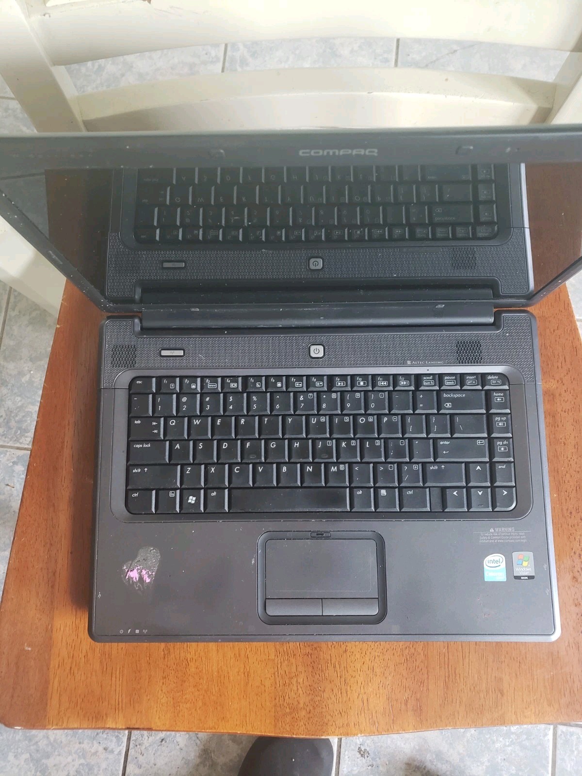 Compaq Presario C700 Intel Celeron AS IS FOR PARTS Good Screen, Kb, Chassi, Etc