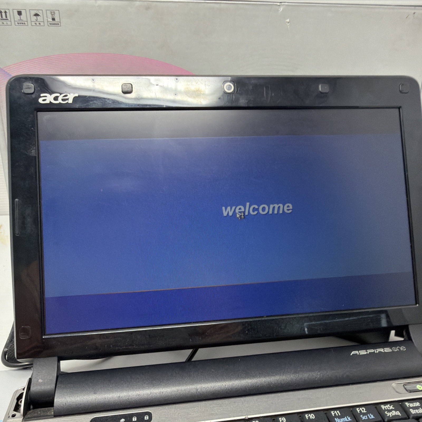 Acer Aspire One D250-1151 Laptop Intel Atom N270 1GB RAM, 160GB HDD