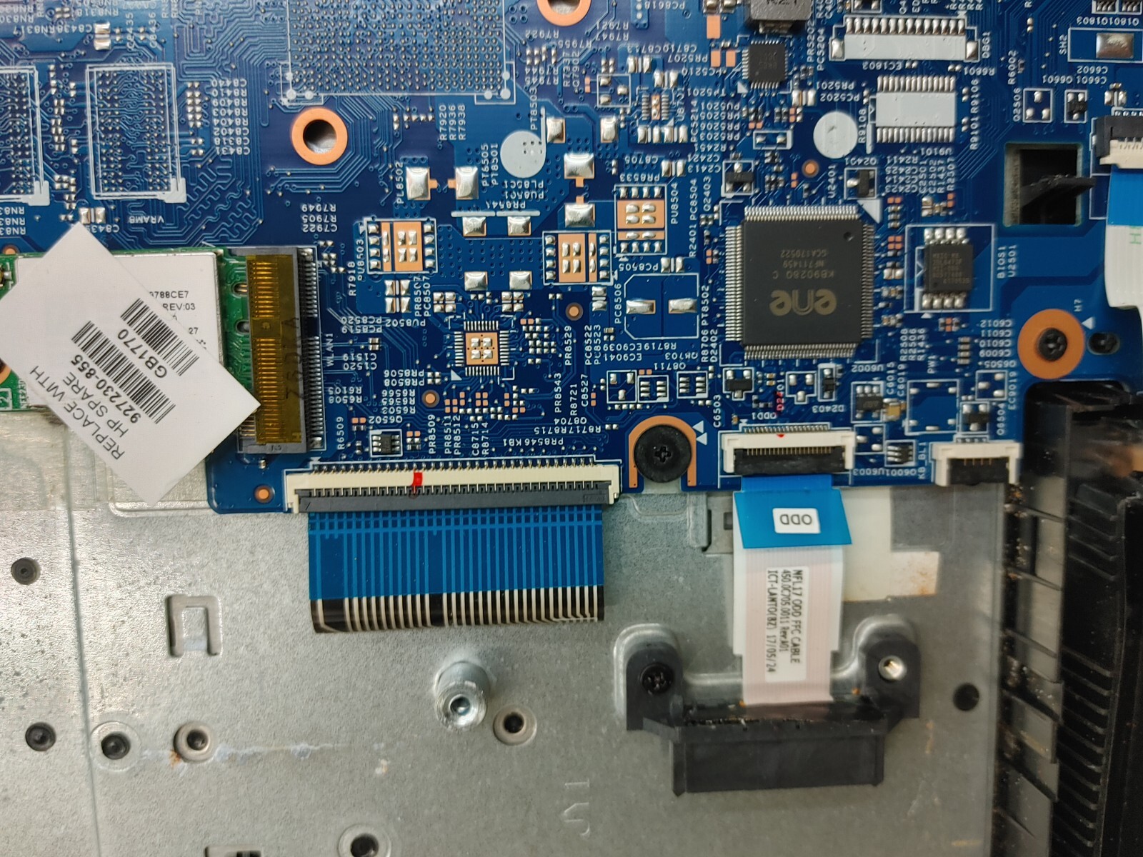 Hp Laptop 17-bs0xx Core i5-7200U@2.50GHz, 8GB RAM , NO HD ( Selling Motherboard)